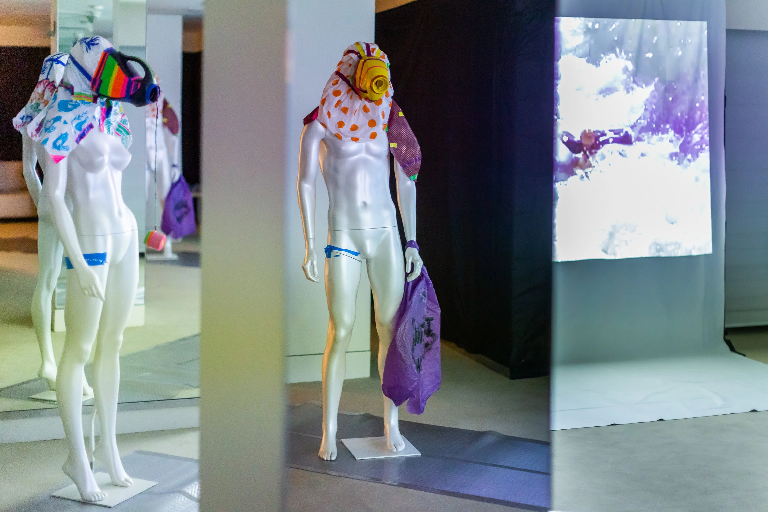  Cheryl Donegan, MODEL! PLEASURE! ARTIST! ALIVE! curated by Francesco Urbano Ragazzi, exhibition view. 