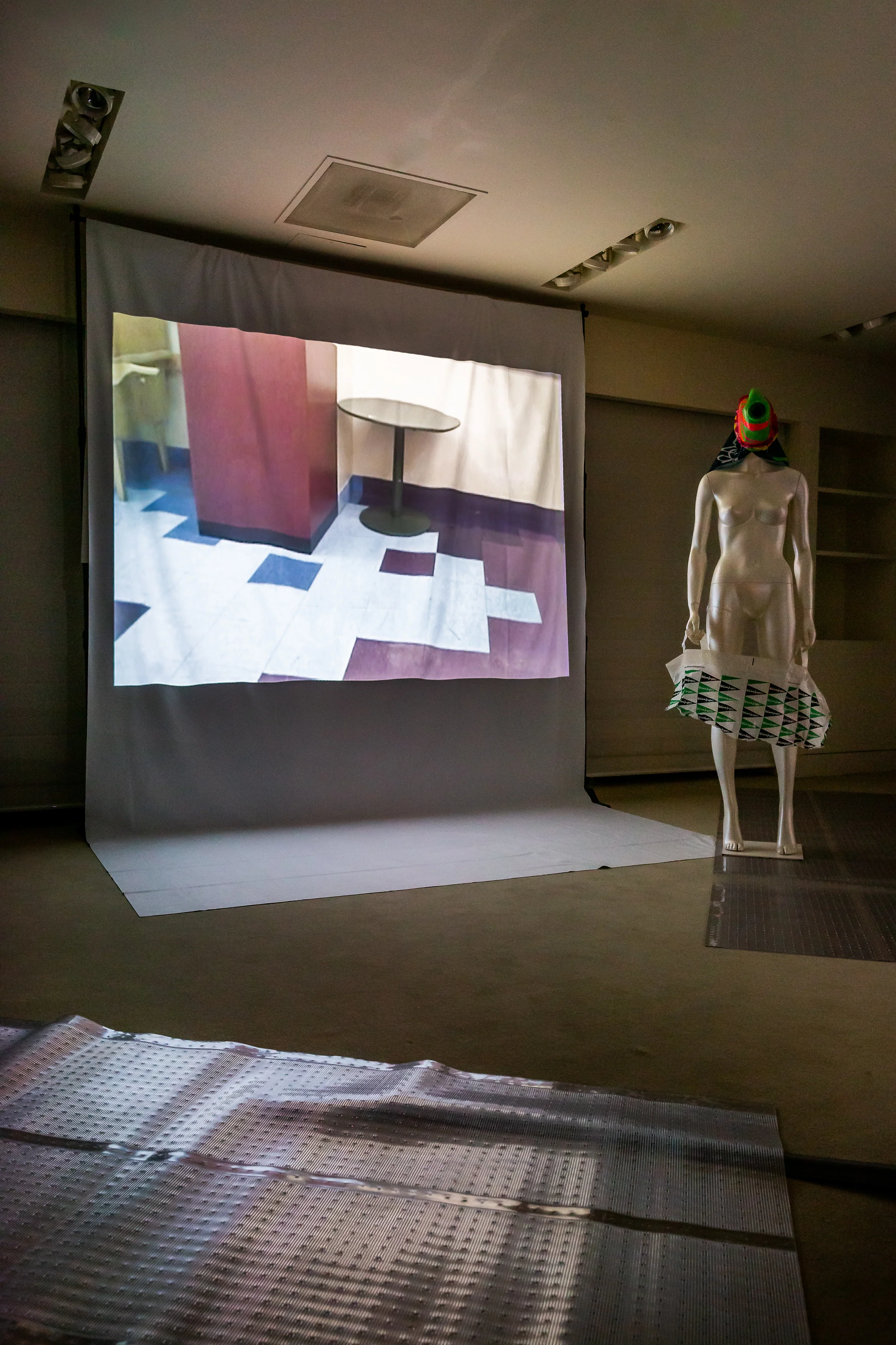  Cheryl Donegan, MODEL! PLEASURE! ARTIST! ALIVE! curated by Francesco Urbano Ragazzi, exhibition view.     
