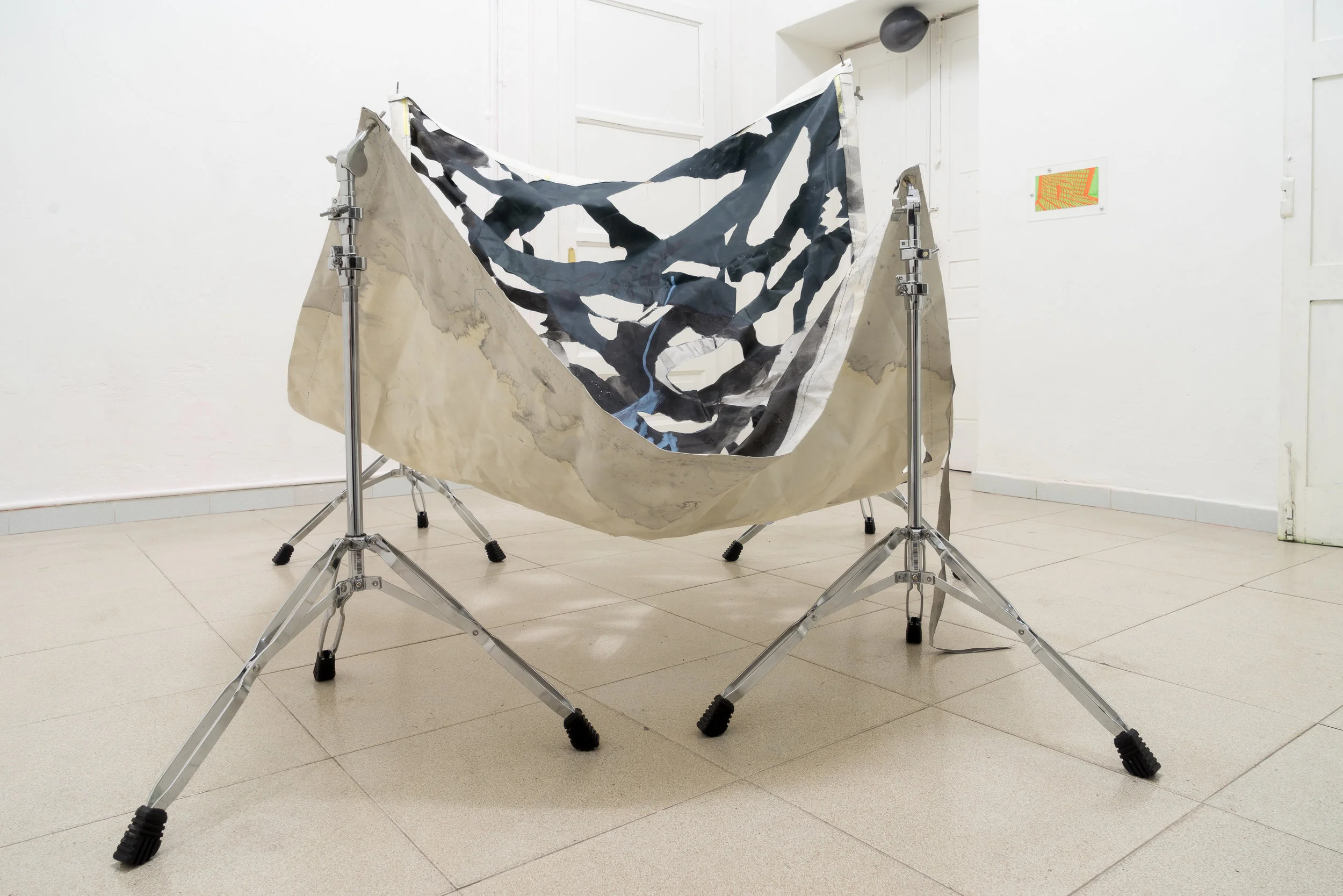 the-theory-of-clouds-spaziobuonasera-36-(Nuno Ferreira, _To let the world be, 2019_).jpg