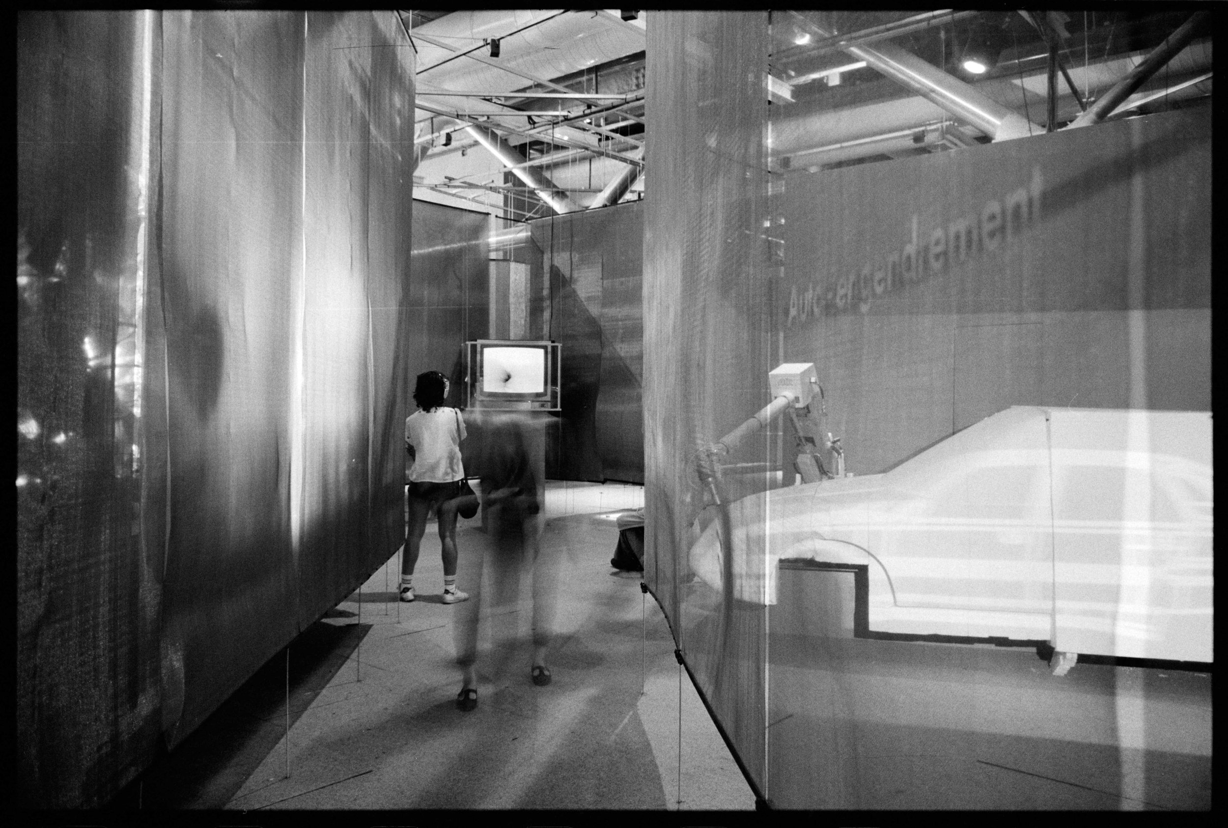  Site Auto-engendrement [Auto-generación]. Biblioteca Kandinsky, MNAM/CCI, Centro Pompidou - Dist. RMN-Grand Palais. Fotógrafo: Jean-Claude Planchet. 