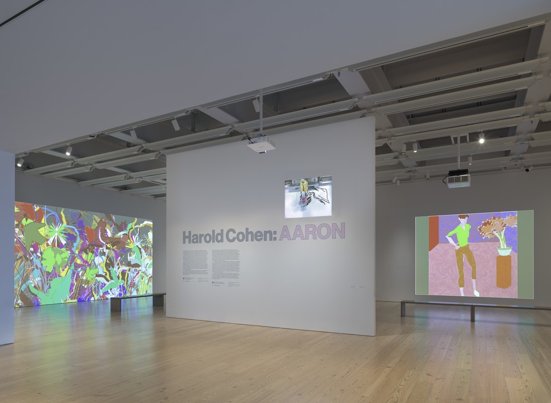 Vista de exposición Harold Cohen: AARON (Whitney Museum of American Art, New York, febrero 3–mayo 19, 2024)