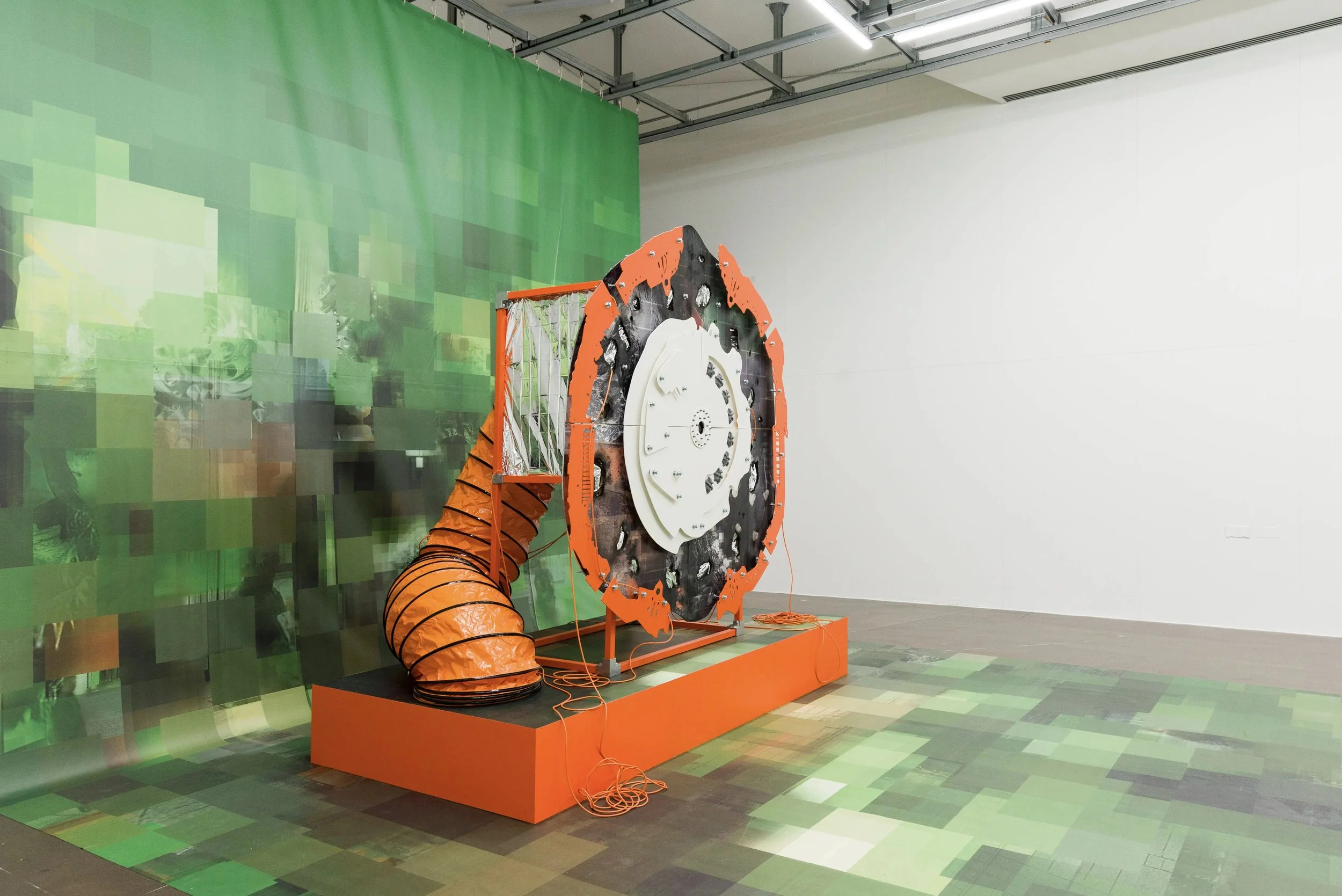 Vista de exposición, V2: Rigged, QUAD Gallery, FORMAT International Photography Festival, 2025