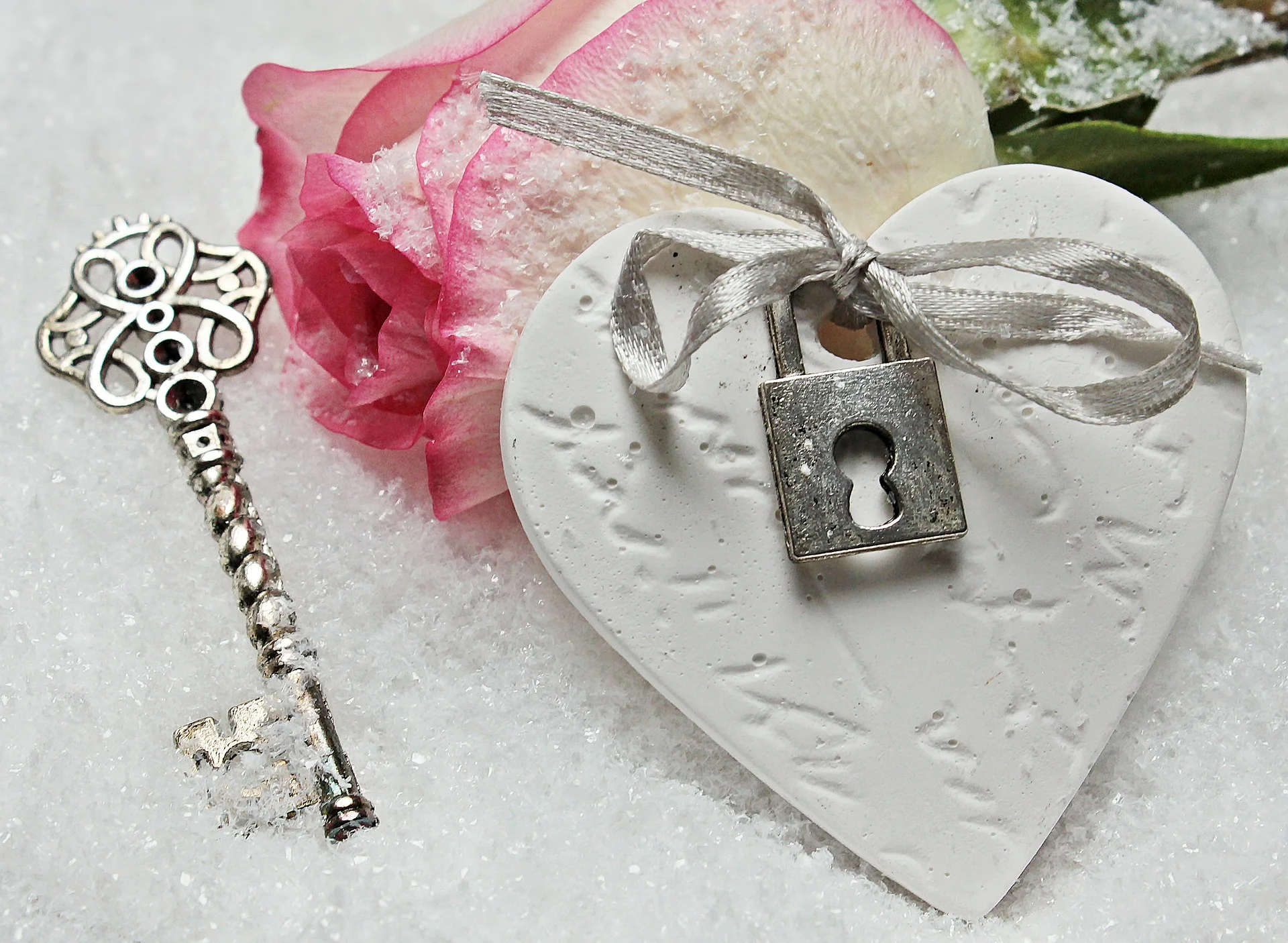 heart-1809665_1920.jpg