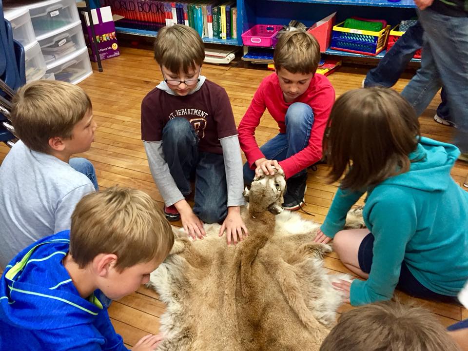 2018_SchoolProgram_KidsWithPelts.jpg
