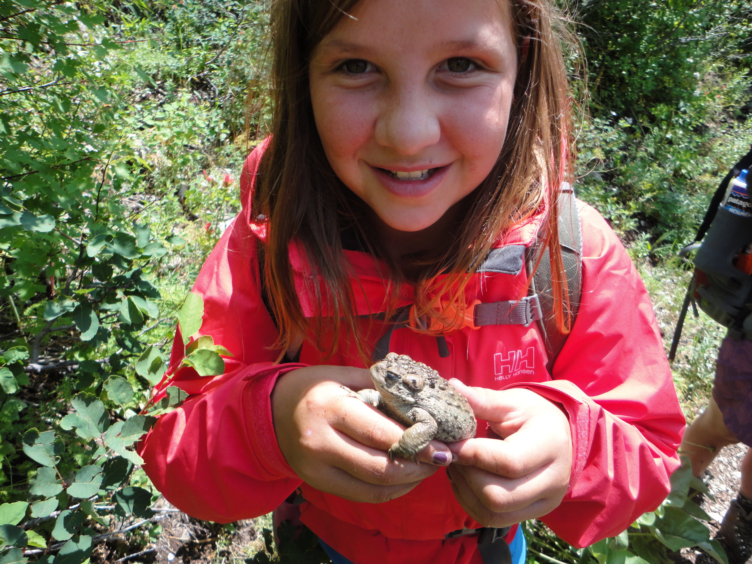 2015_LadiesOnly_CloseUpGirlWithFrog2.jpg