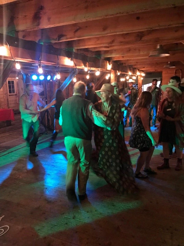 barn 1.jpg