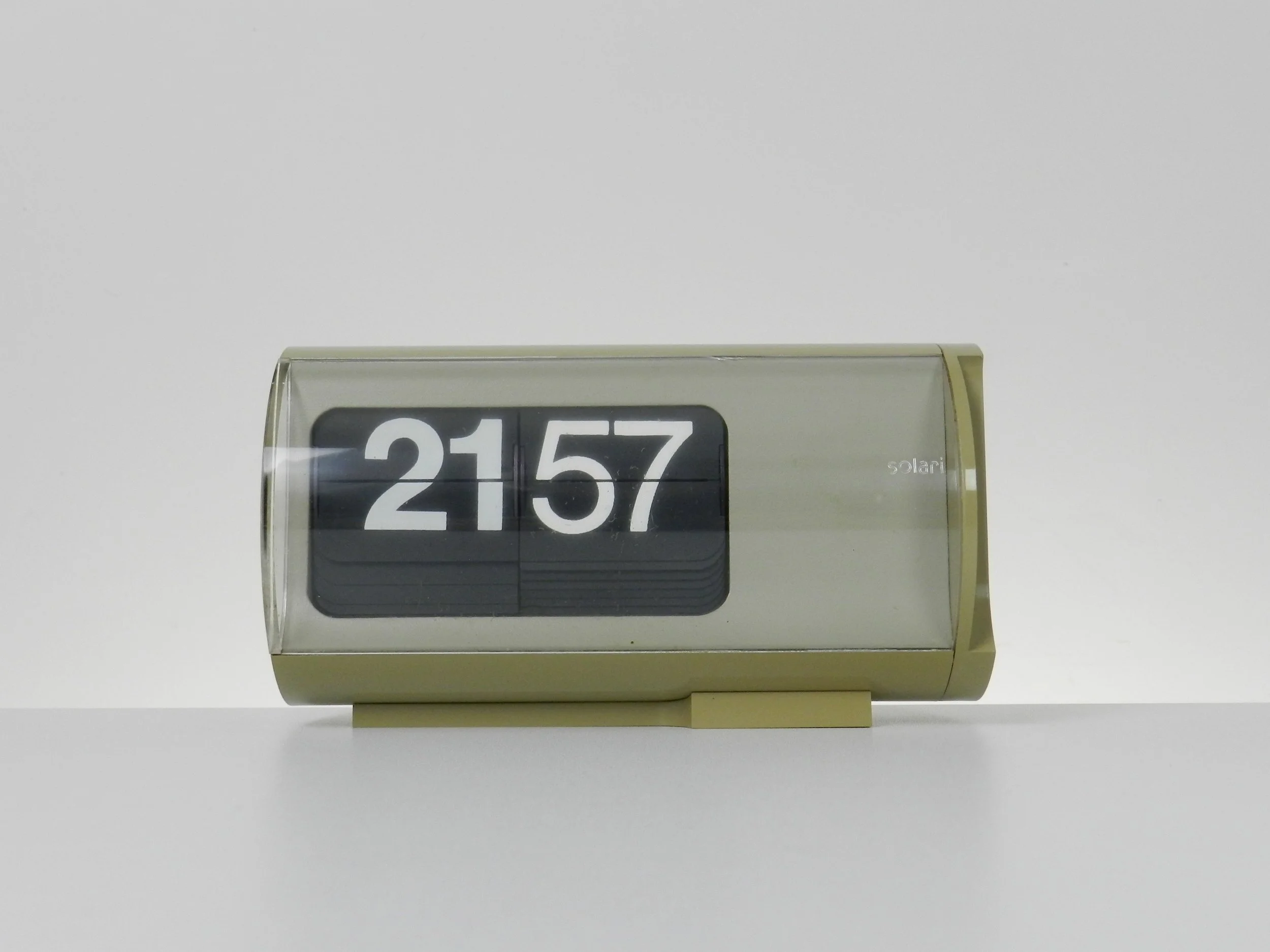 Space age “Cifra 3” flip clock by Solari.  Italy, 1960s.