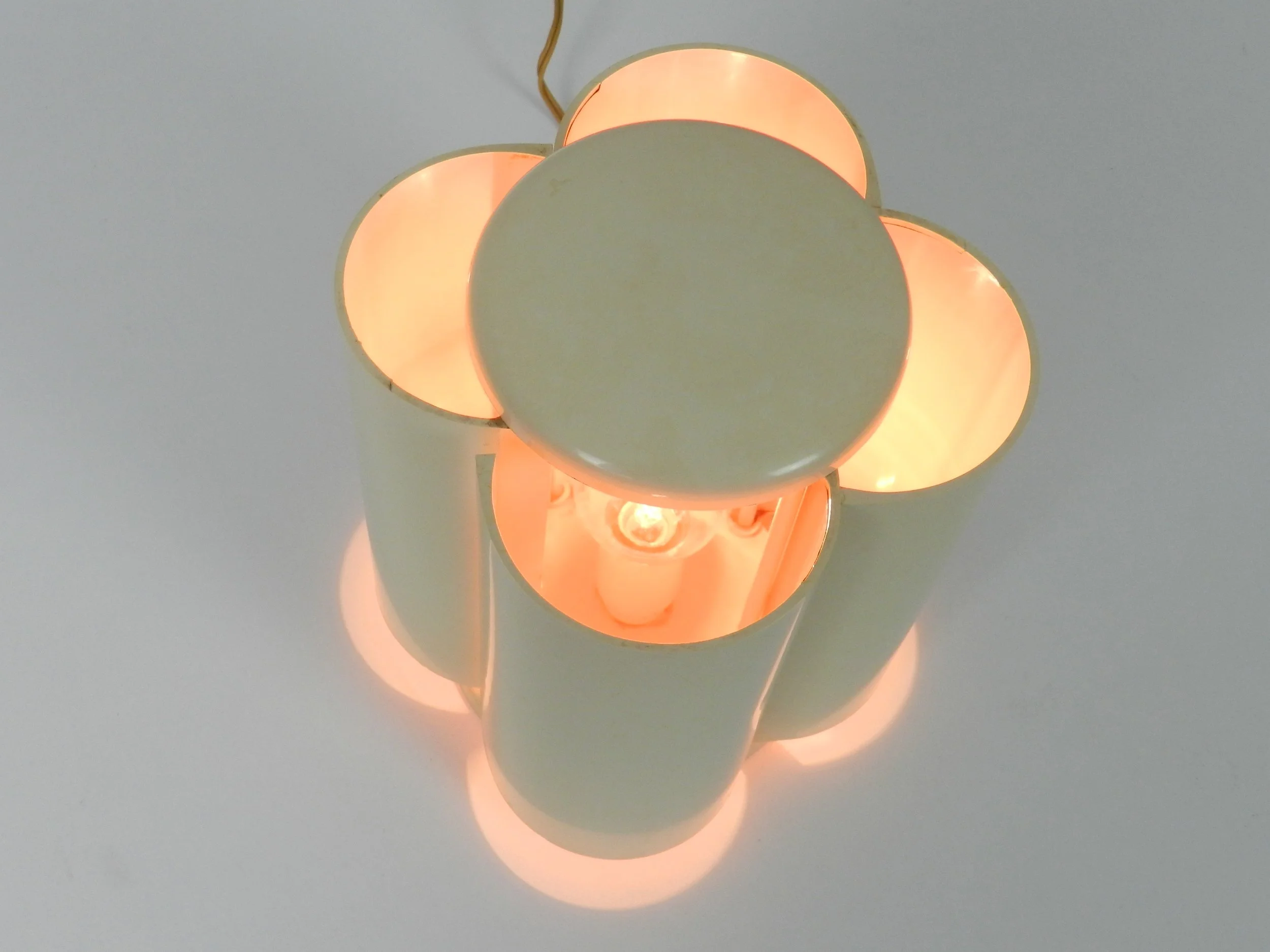 Plastic lamp with curved louvres designed by Studio D. A. for Lamperti.  Italy, 1970s.