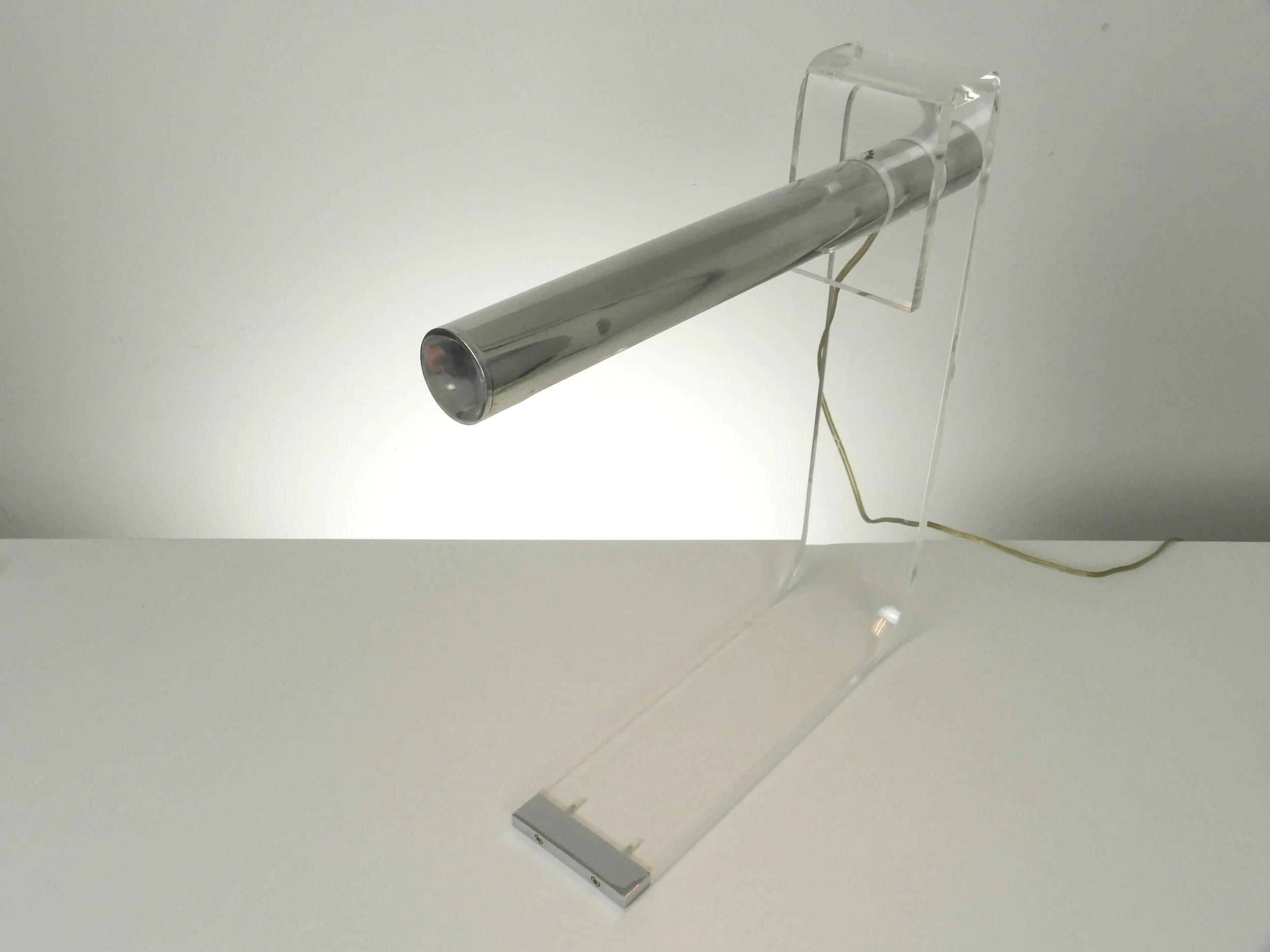 Large lucite and chrome desk lamp designed by Robert Sonneman.  USA, 1970s.