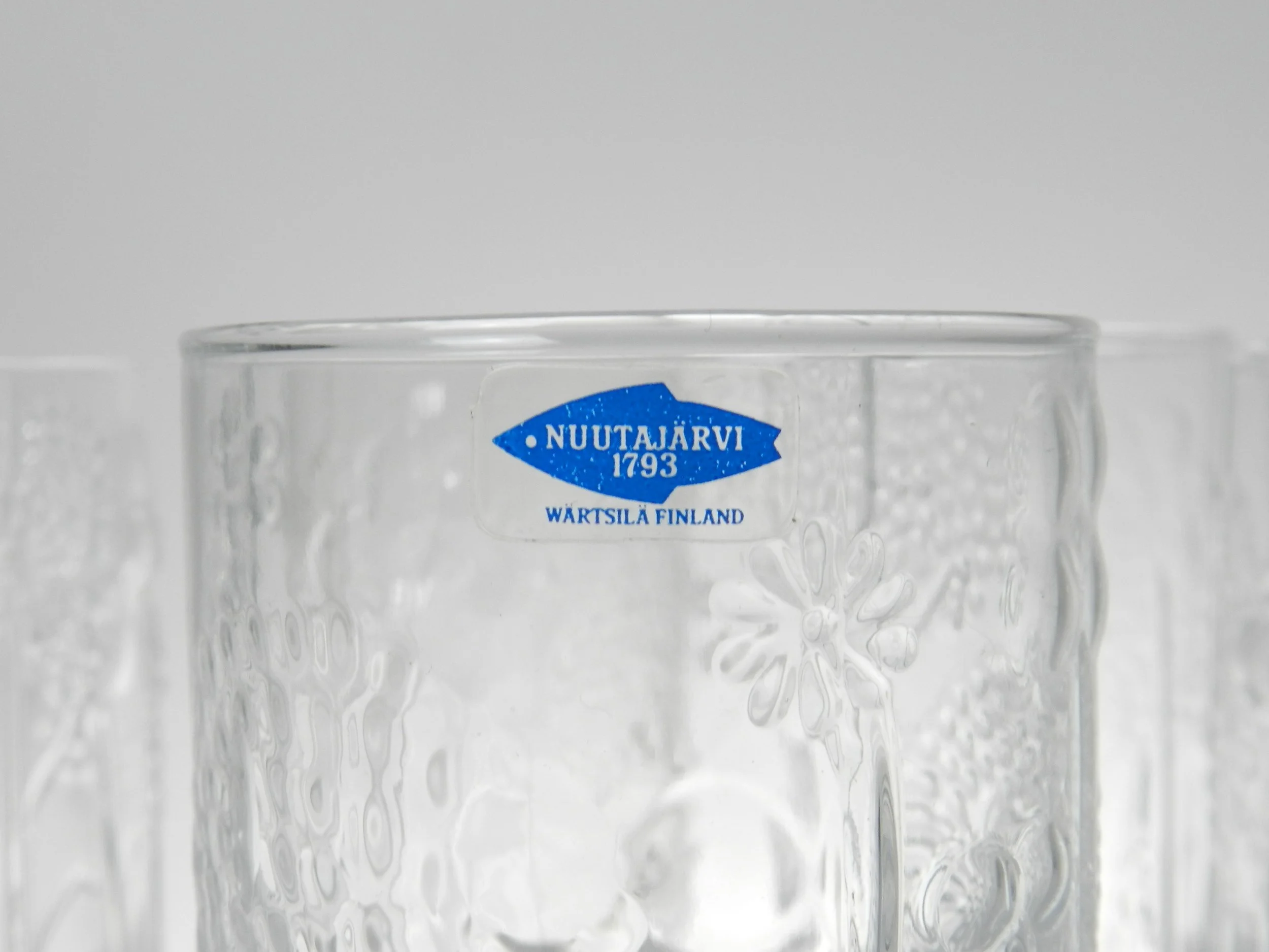 Set of 6 “Flora” glasses designed by Oiva Toikka for Nuutajervi.  Finland, 1960s.