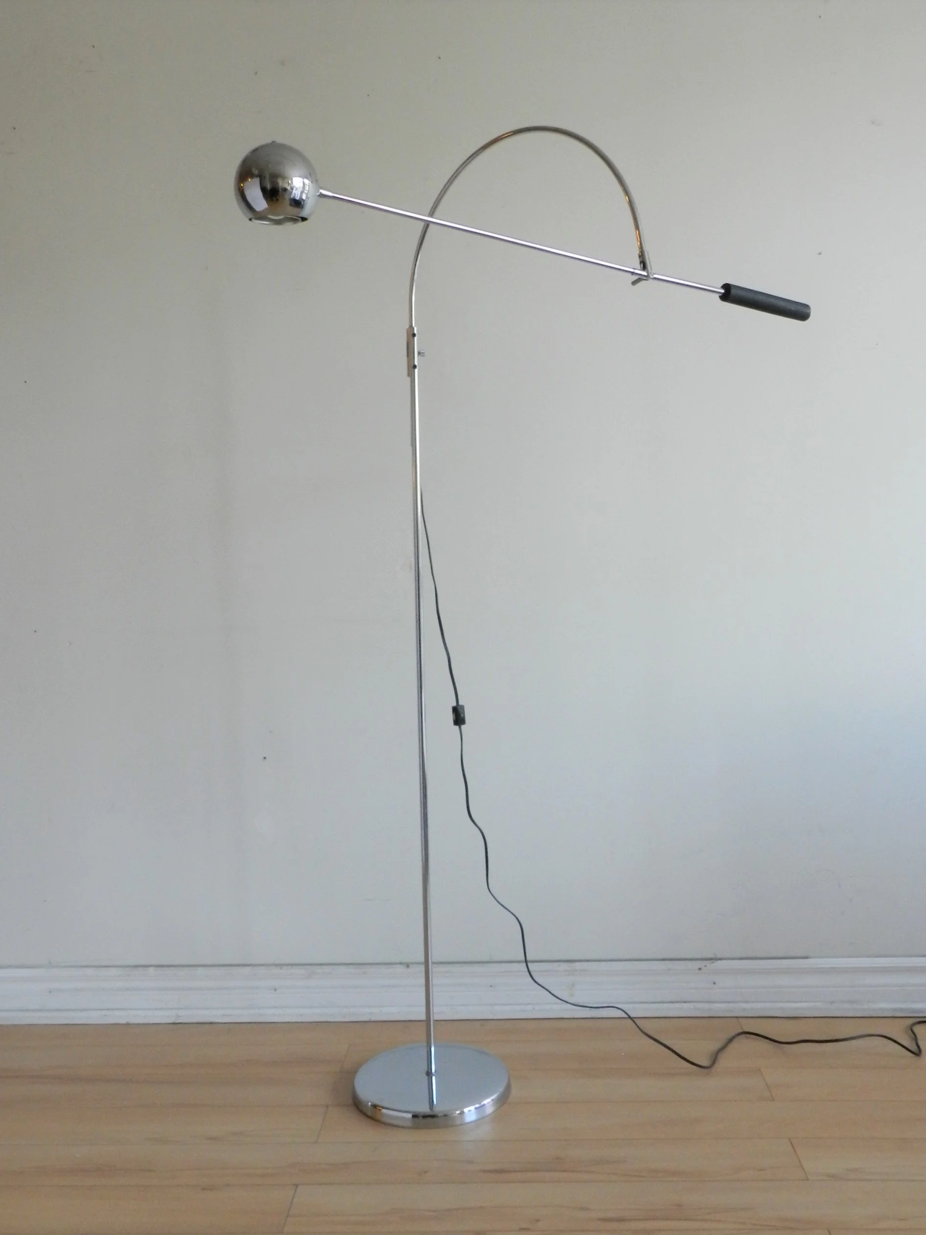 Orbiter floor lamp in chrome designed by Robert Sonneman.  USA, 1960s.