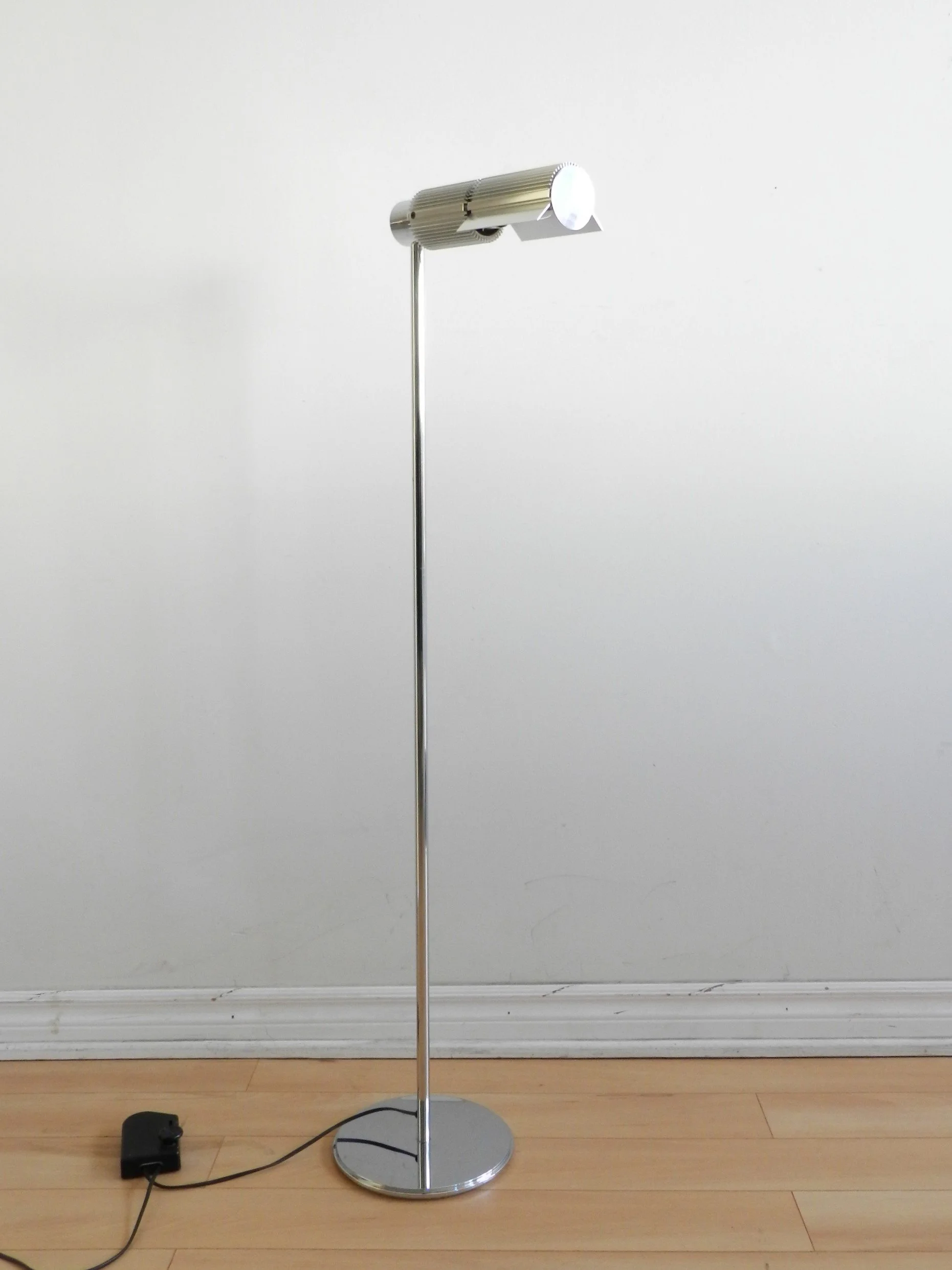 Haloprofil floor lamp designed by V. Frauenknech for Swisslamps International.  Switzerland, 1970s.
