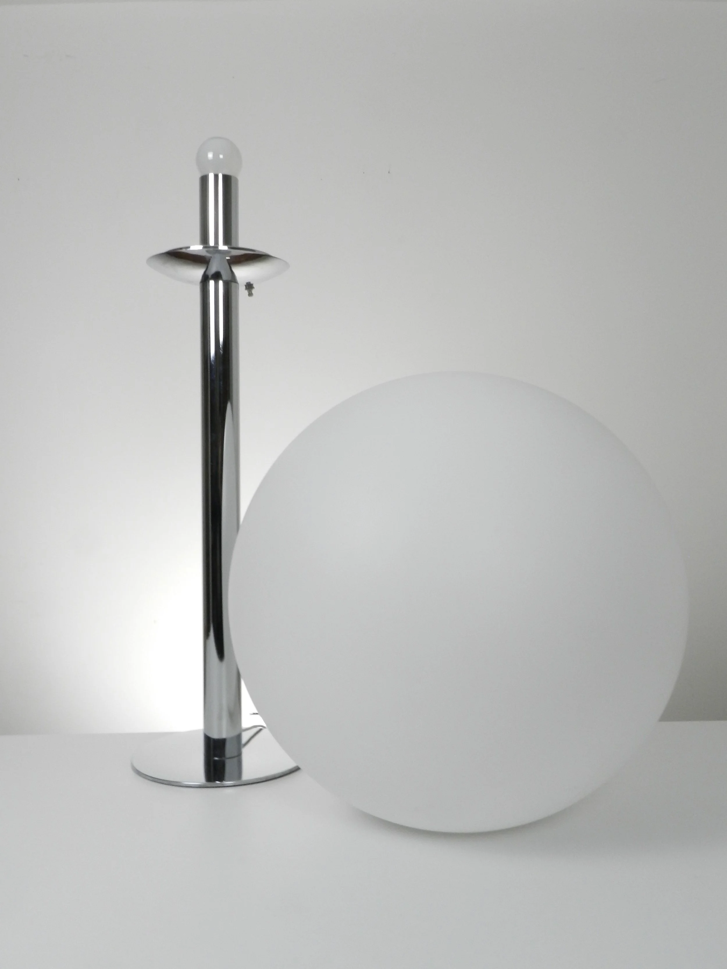 Monumental “Lollipop” lamp designed by Robert Sonneman.  USA, 1970s.