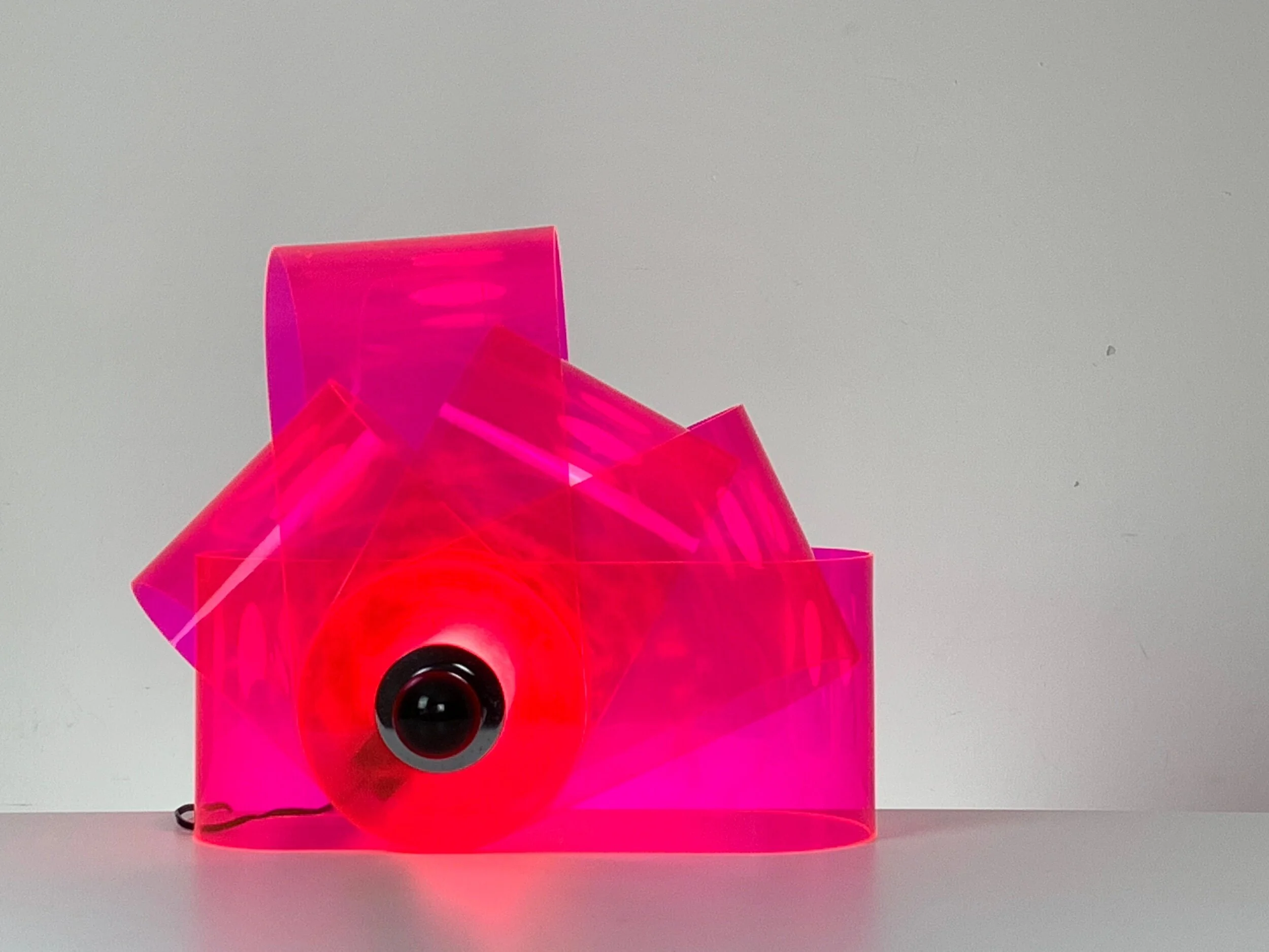 Vintage Gherpe lamp designed by Superstudio for Poltronova. Acrylic, nylon and chrome plated steel.  Italy, 1970s.