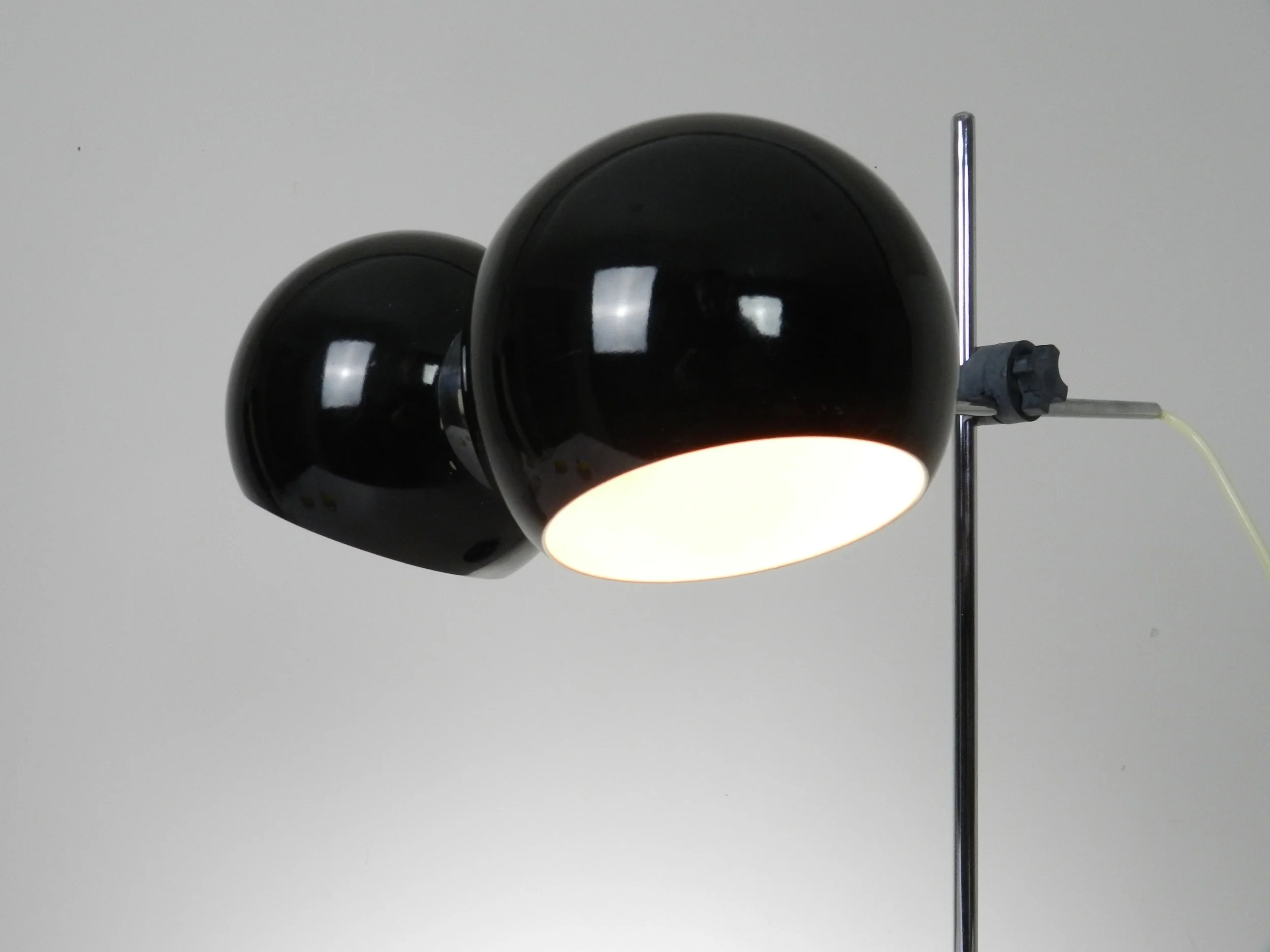 Space age lamp by Valenti.  Italy, 1960s.