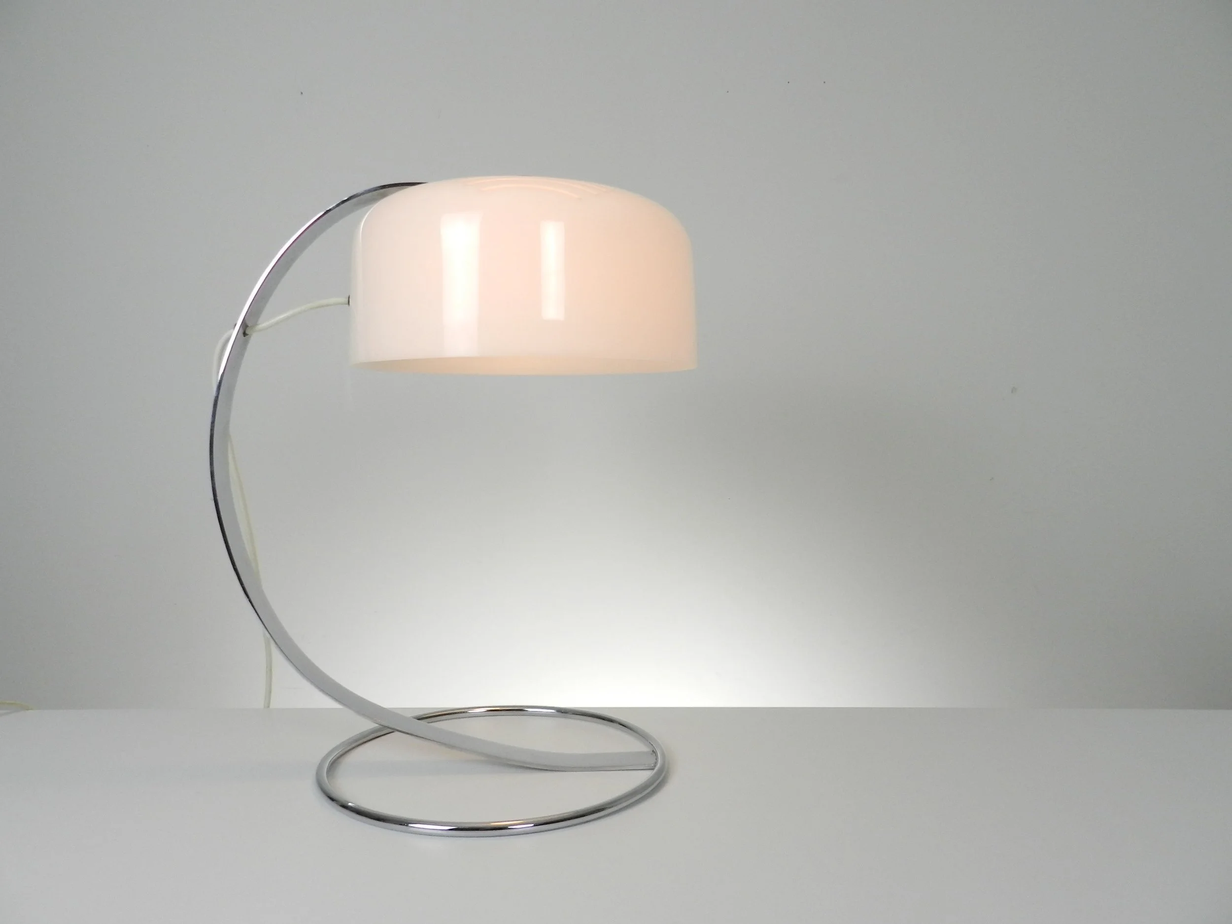 ‘Tropic’ desk lamp by Raak, model D21500. Chromed steel and acrylic.  Netherlands, 1970.