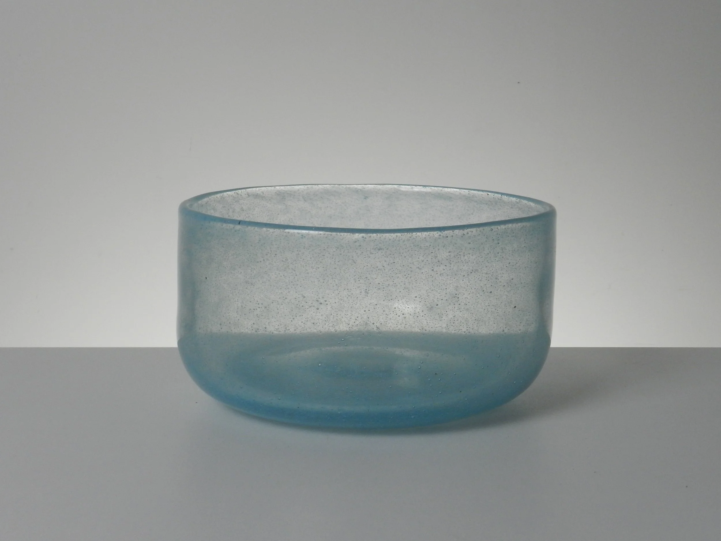 Art glass bowl designed by John Orwar Lake for Ekenas.  Sweden, 1970s.