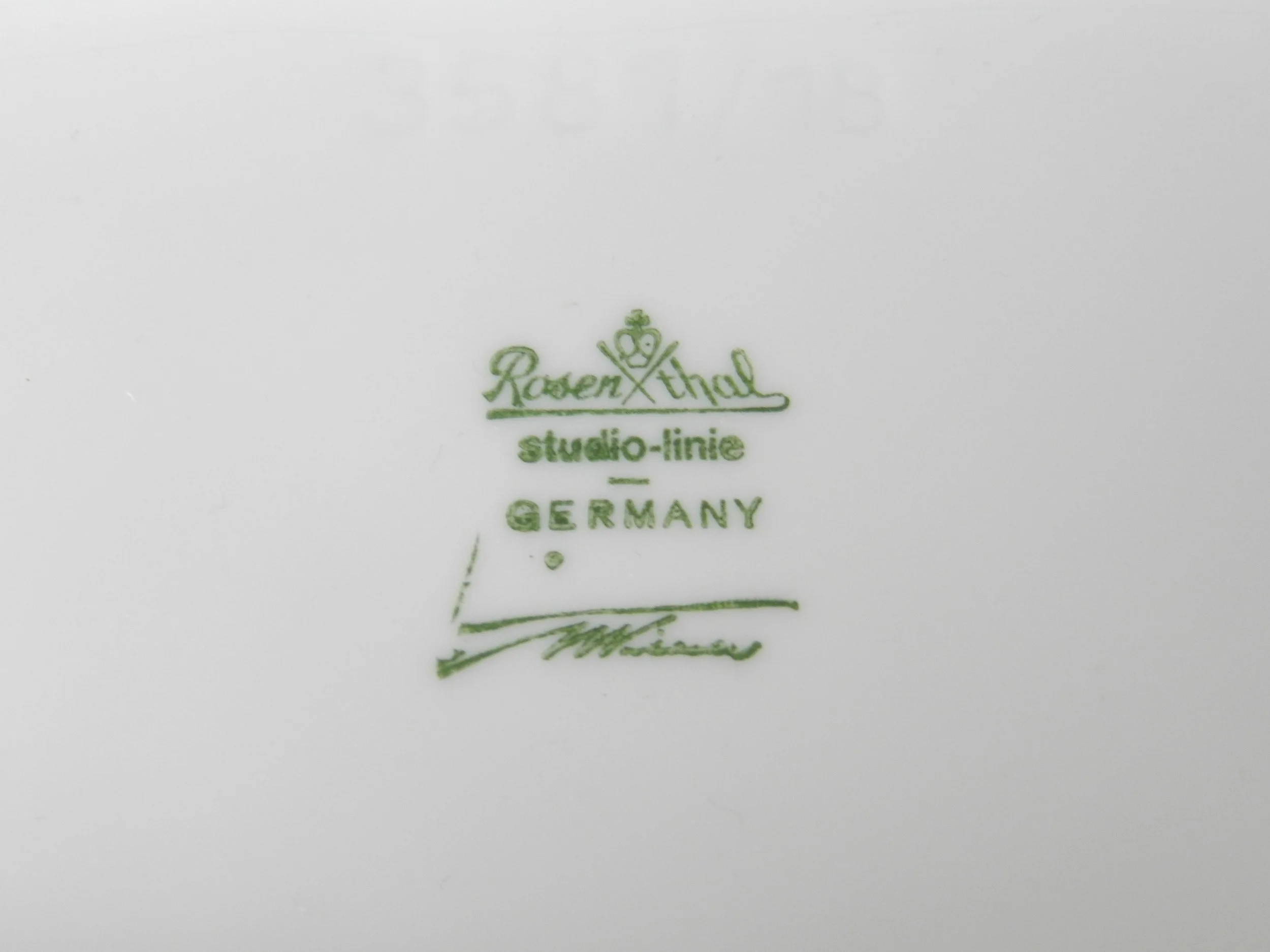 Porcelain paper bag vase designed by Tapio Wirkkala for Rosenthal.  Germany, 1970s.