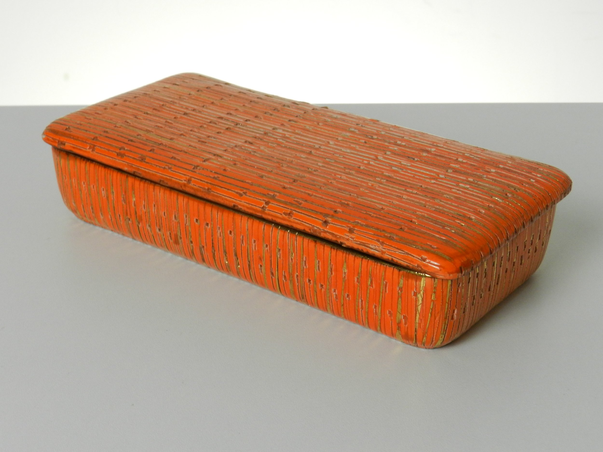 Ceramic lidded box by Bitossi.  Italy, 1960s.