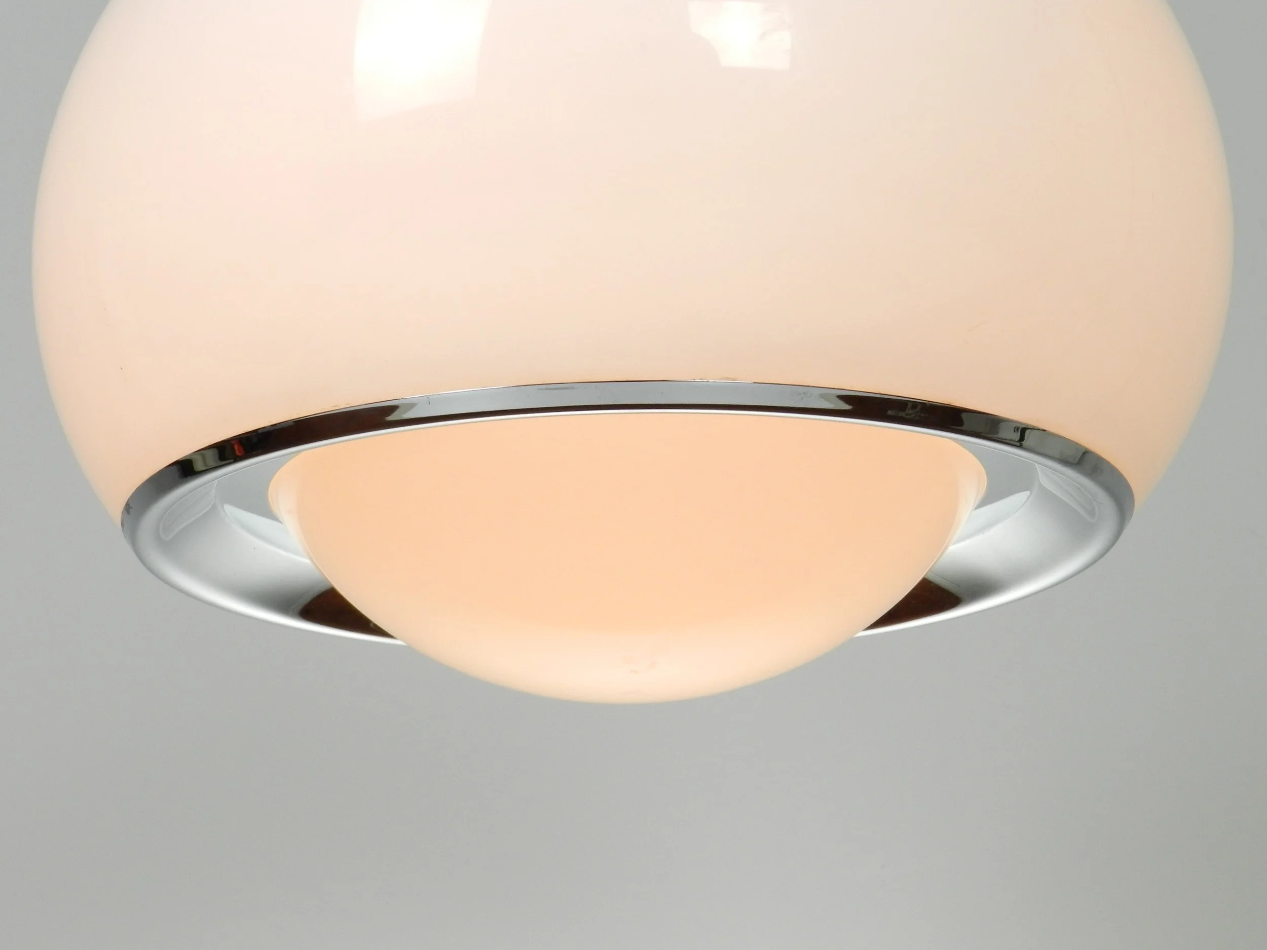 Space age “Bud” pendant lamp in acrylic and chrome designed by Studio 6G for Guzzini.  Italy, 1960s.