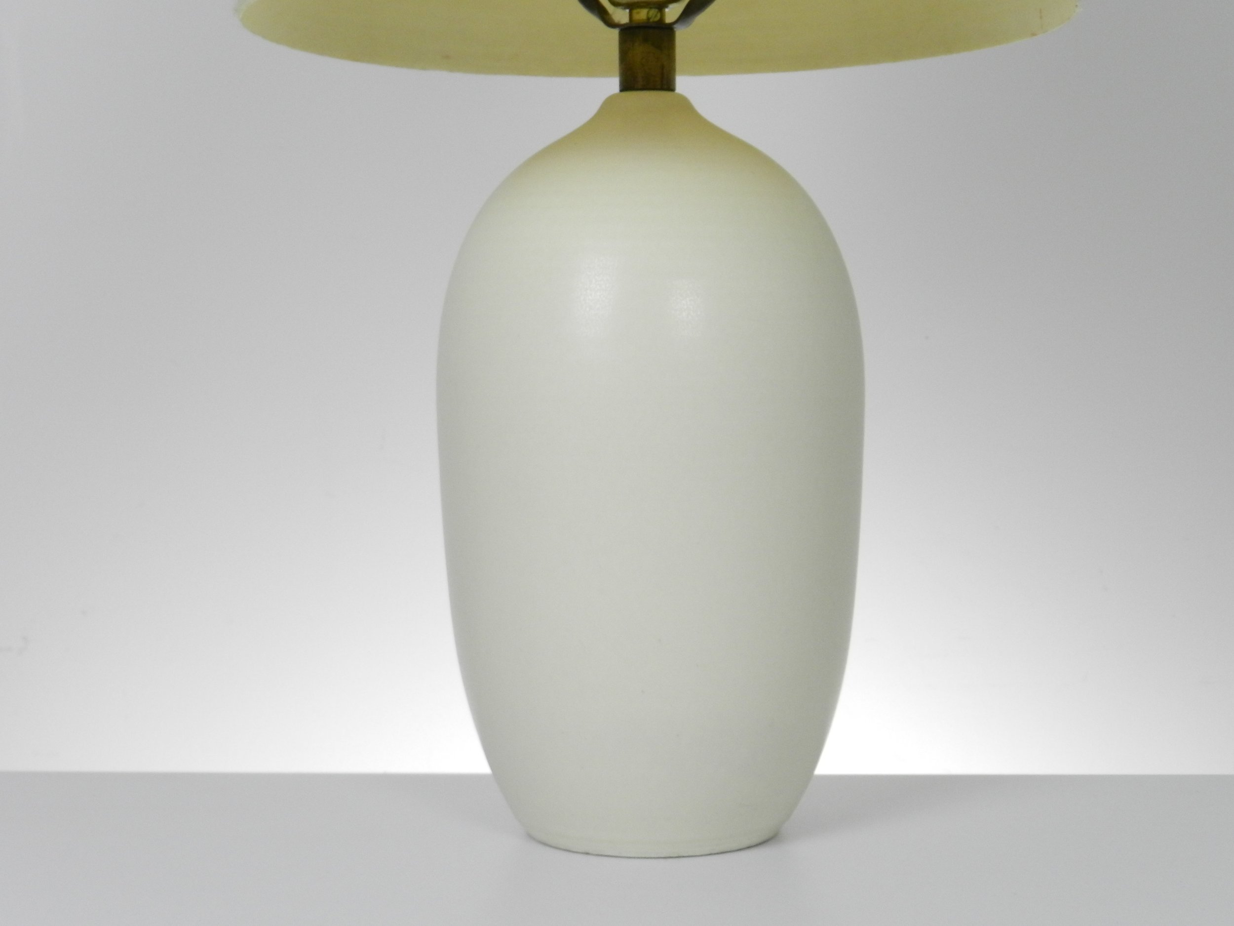 Vintage ceramic lamp with original fiberglass shade. Designed by Lotte and Gunnar Bostlund.  Canada, 1960s.