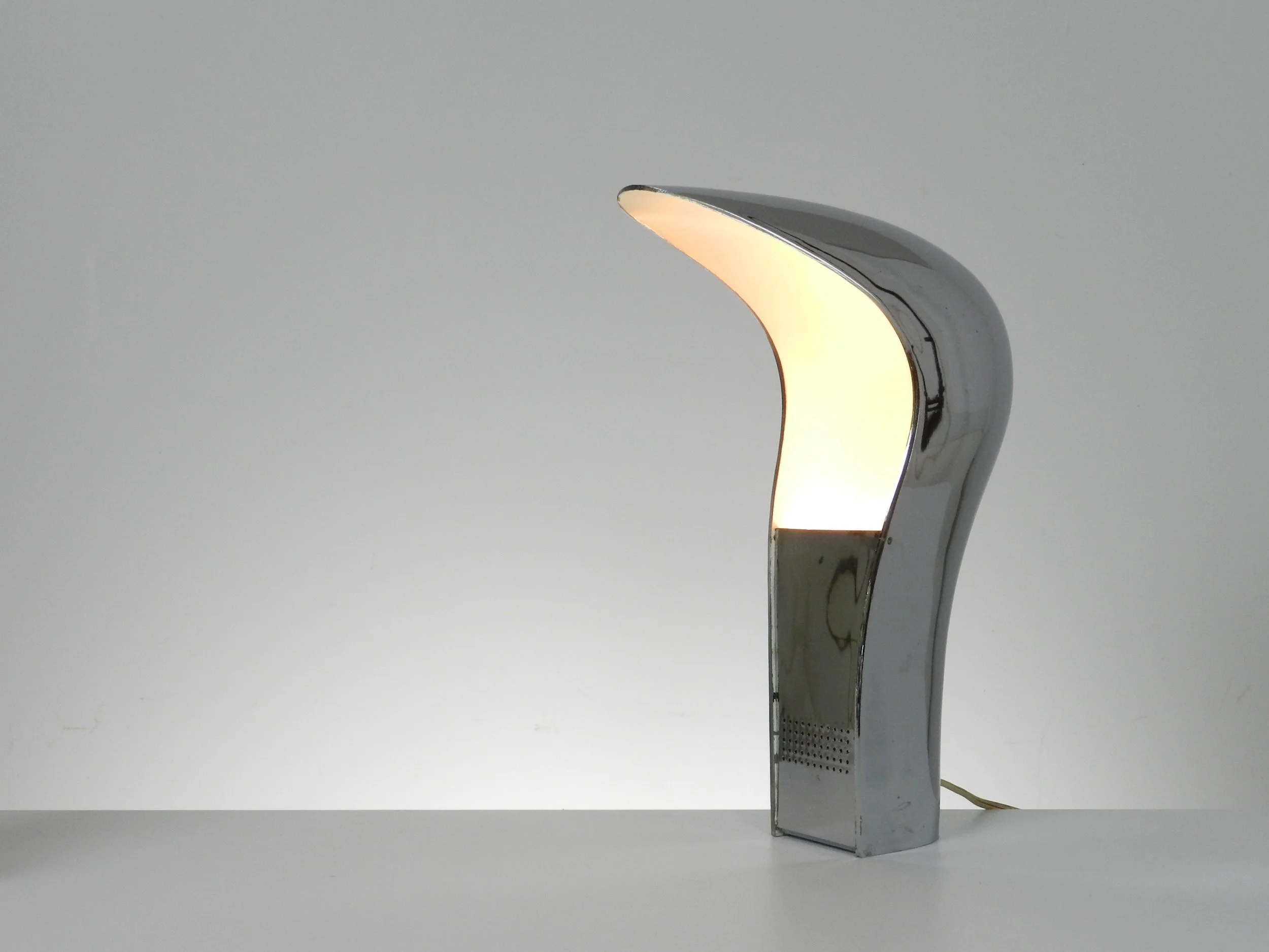 Pelota Lamp