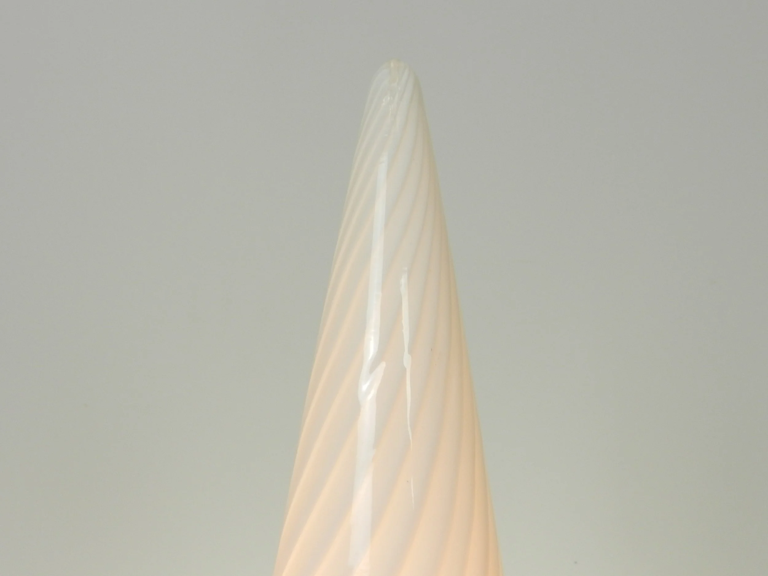 Tessuto Murano glass table lamp by Vetri.  Italy, 1970s.