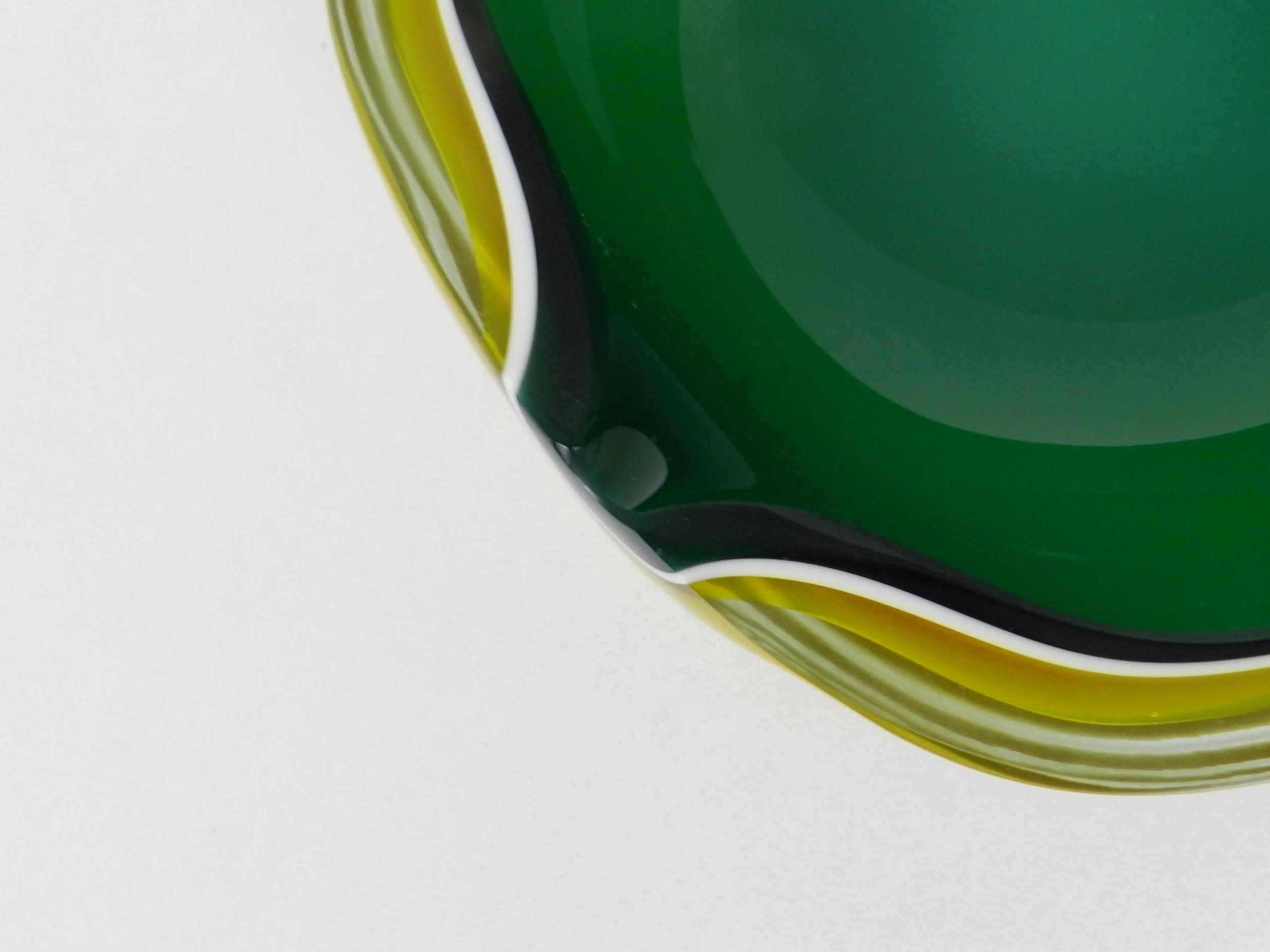 Murano glass bowl by Fratelli Toso.  Italy, 1960s.