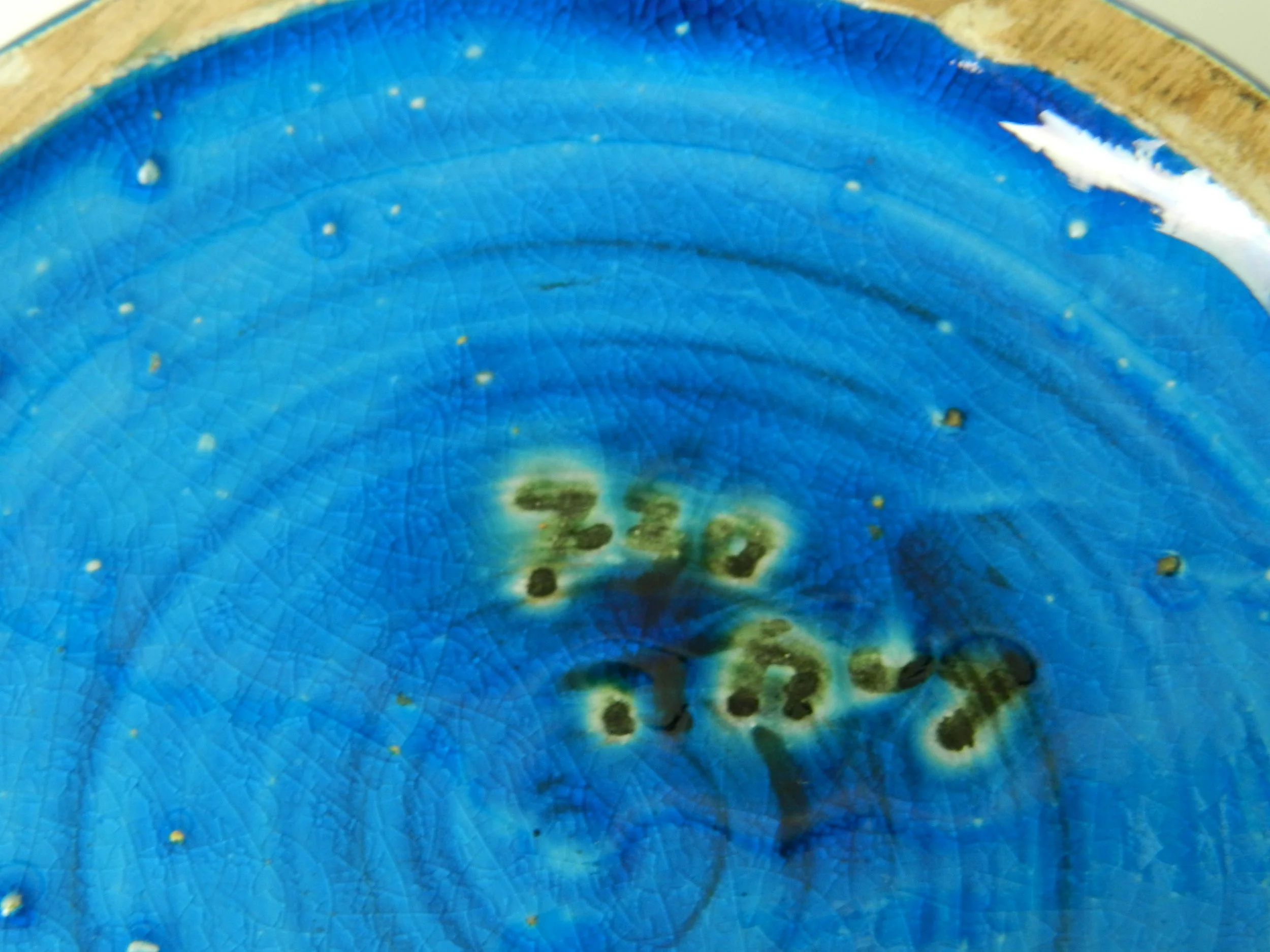 Rimini Blue ceramic vase designed by Aldo Londi for Bitossi.  Italy, 1960s.