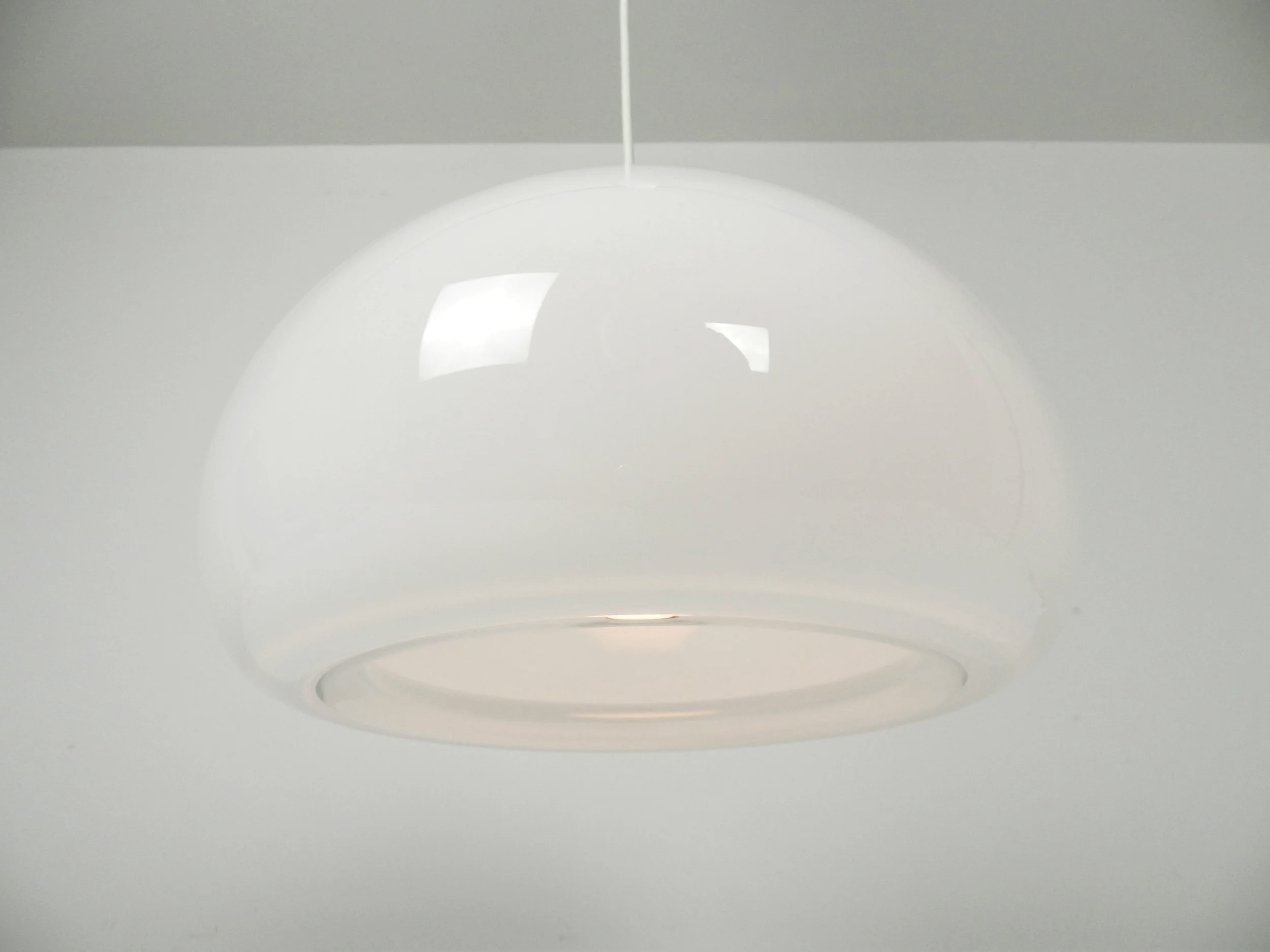 Glass “Sunset Mellem” pendant lamp designed by Per Lutken for Holmegaard.  Denmark, 1980s.