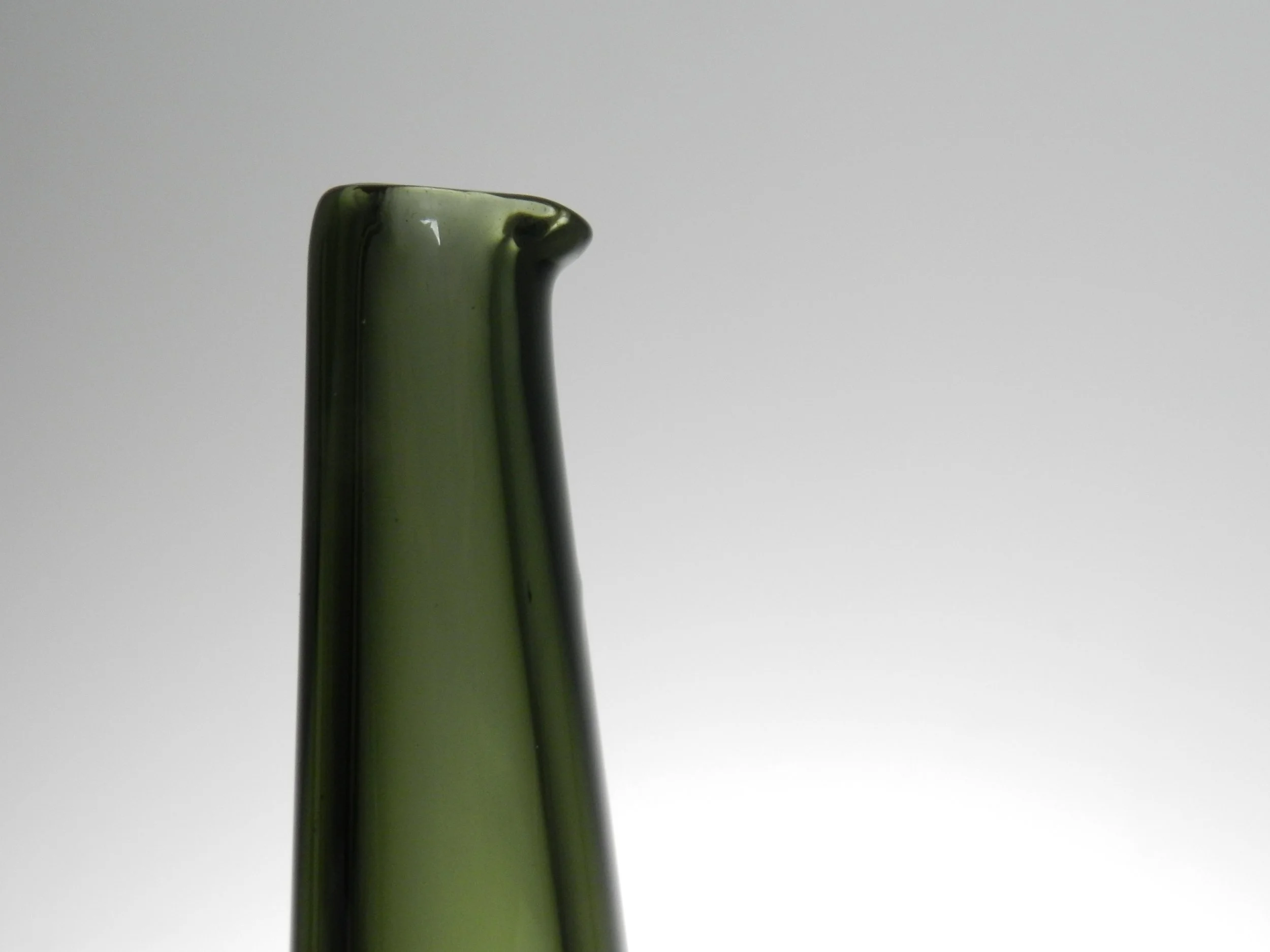 Icicle decanter vase designed by Timo Sarpaneva for Iittala.  Finland, 1958.