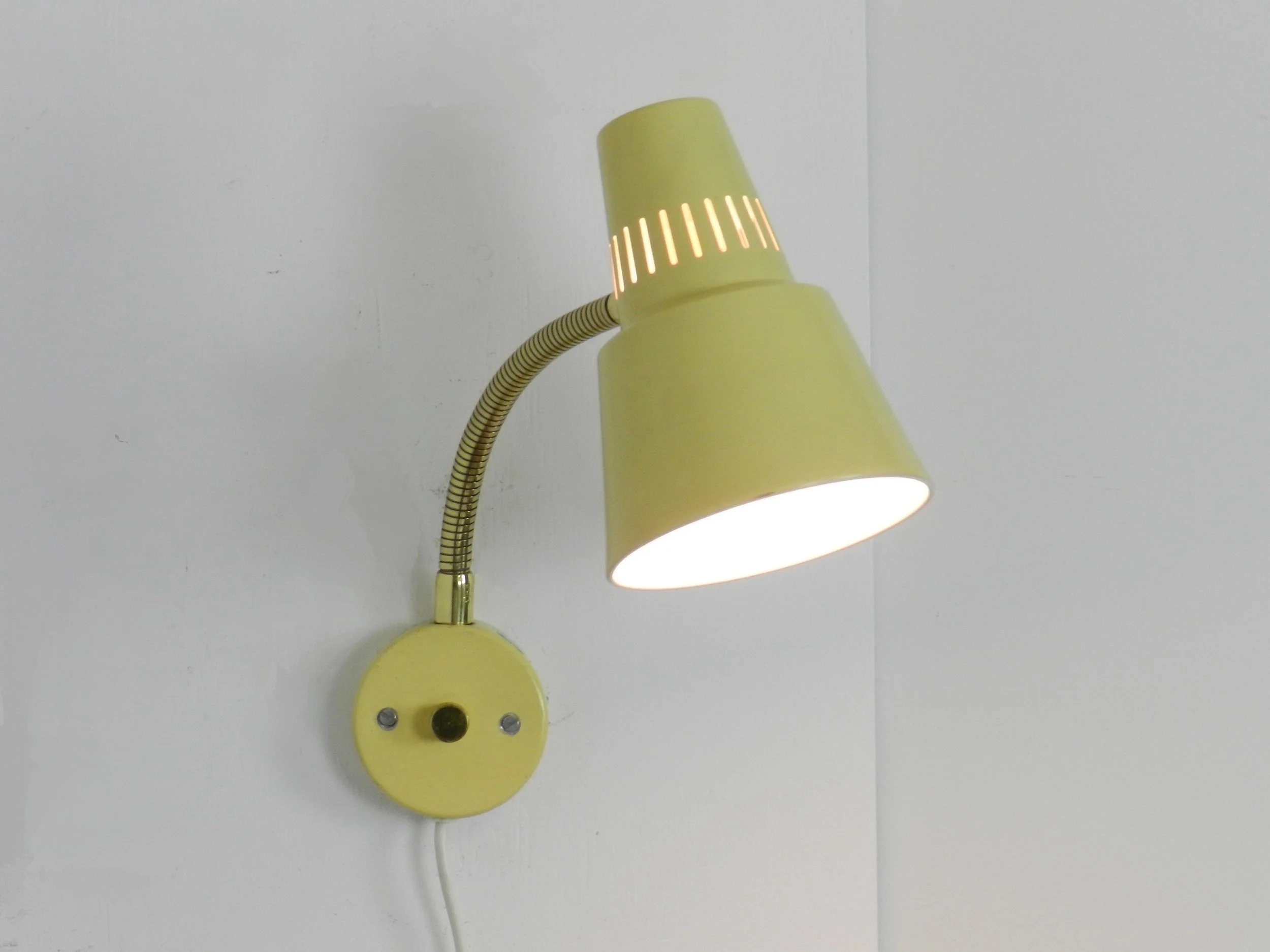 Vintage goose neck wall lamp in painted metal and brass.  Sweden, 1970s.