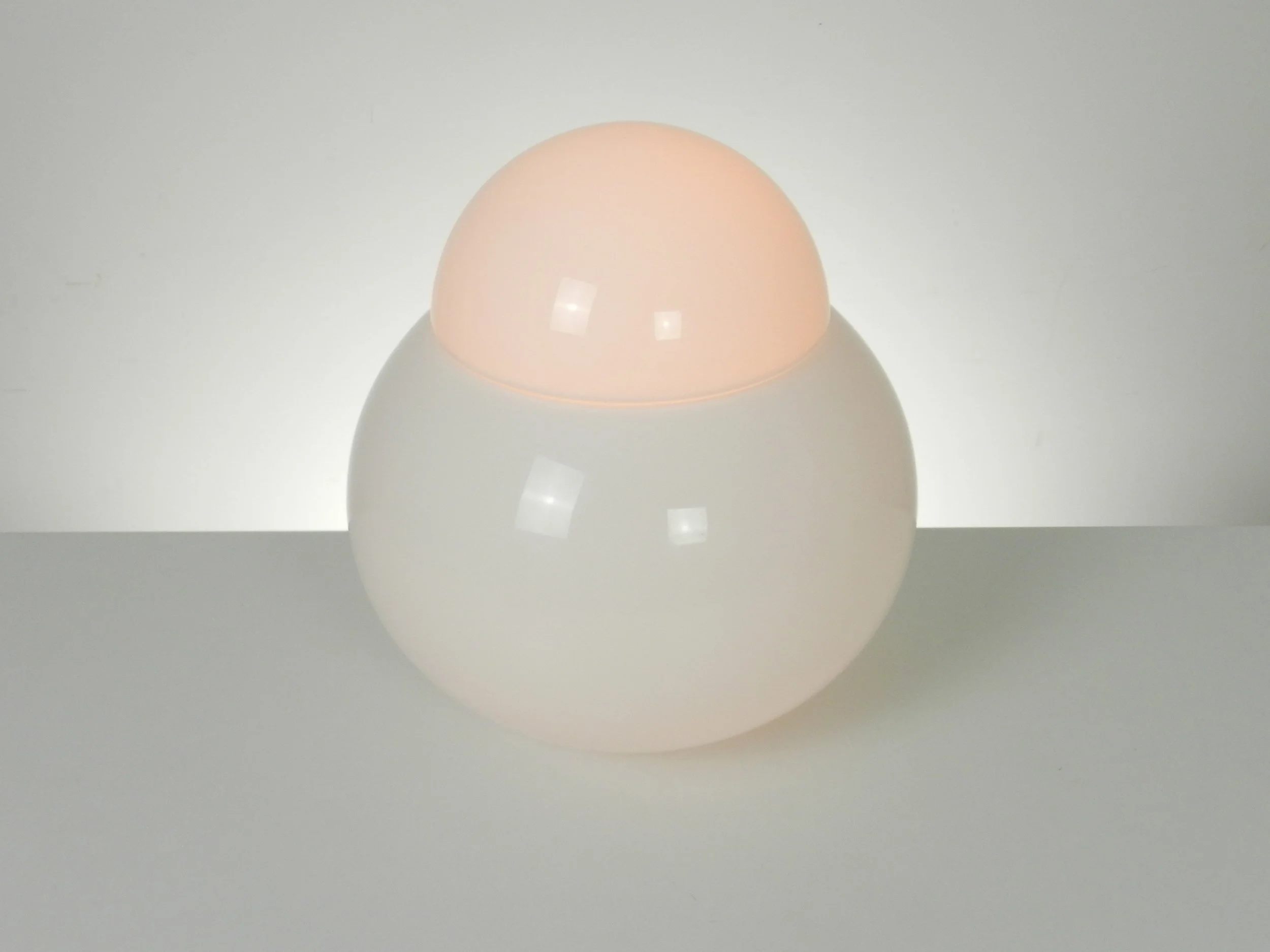 Glass “Daruma” lamp designed by Sergio Asti for Fontana Arte.  Italy, designed in 1968.