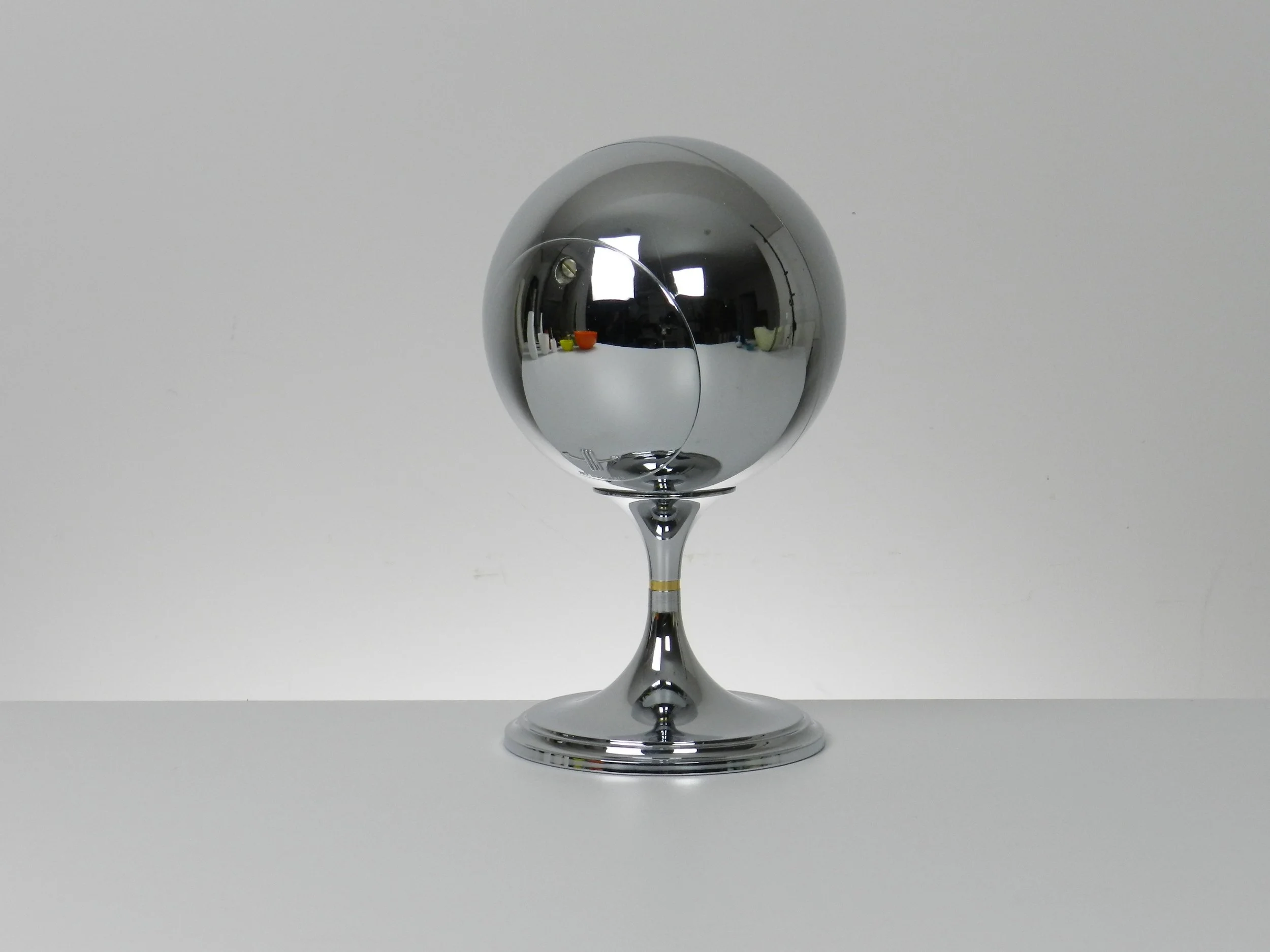 Space age pedestal clock by Strauss.  Japan, 1970s.