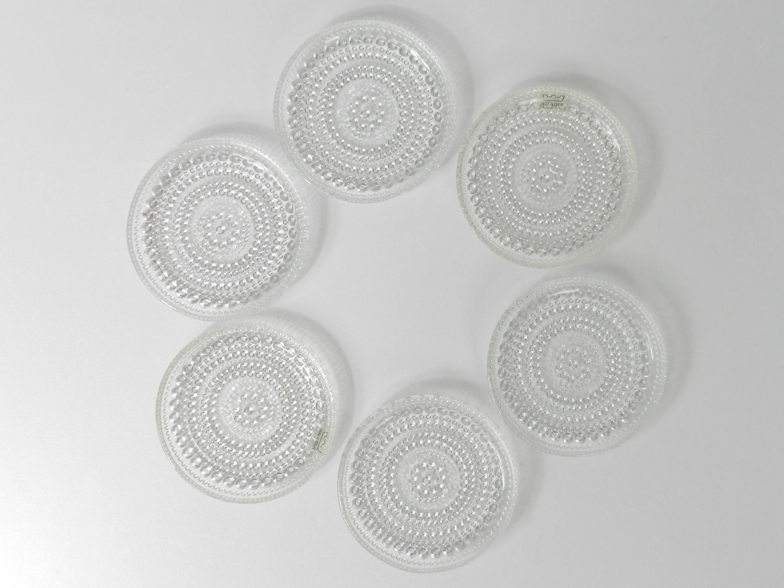 Set of 6 Kastehlmi glass coasters designed by Oiva Toikka for