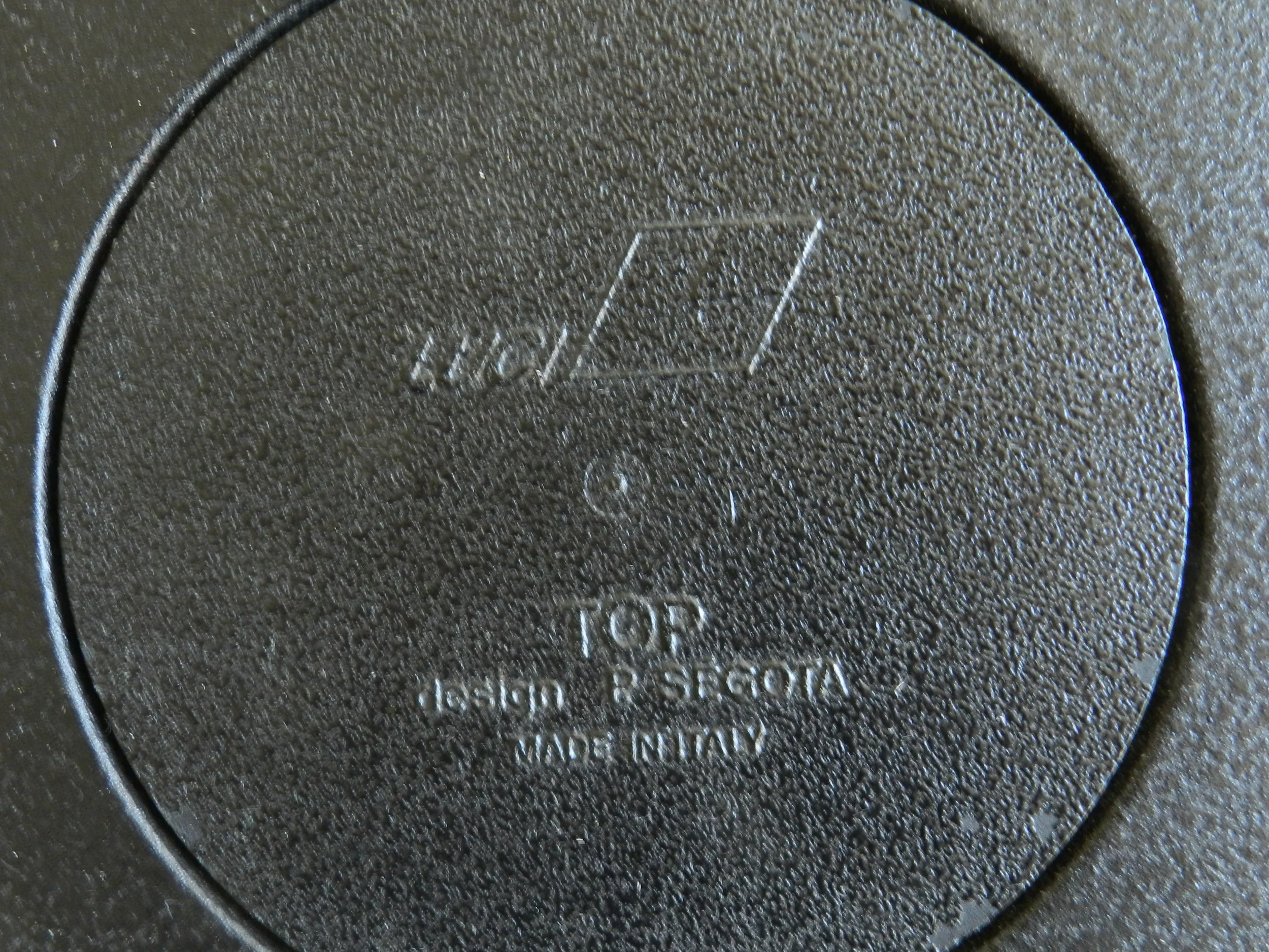 Post modern standing coat rack with umbrella holder. Designed by P. Segota for Luci.  Italy, 1980s.