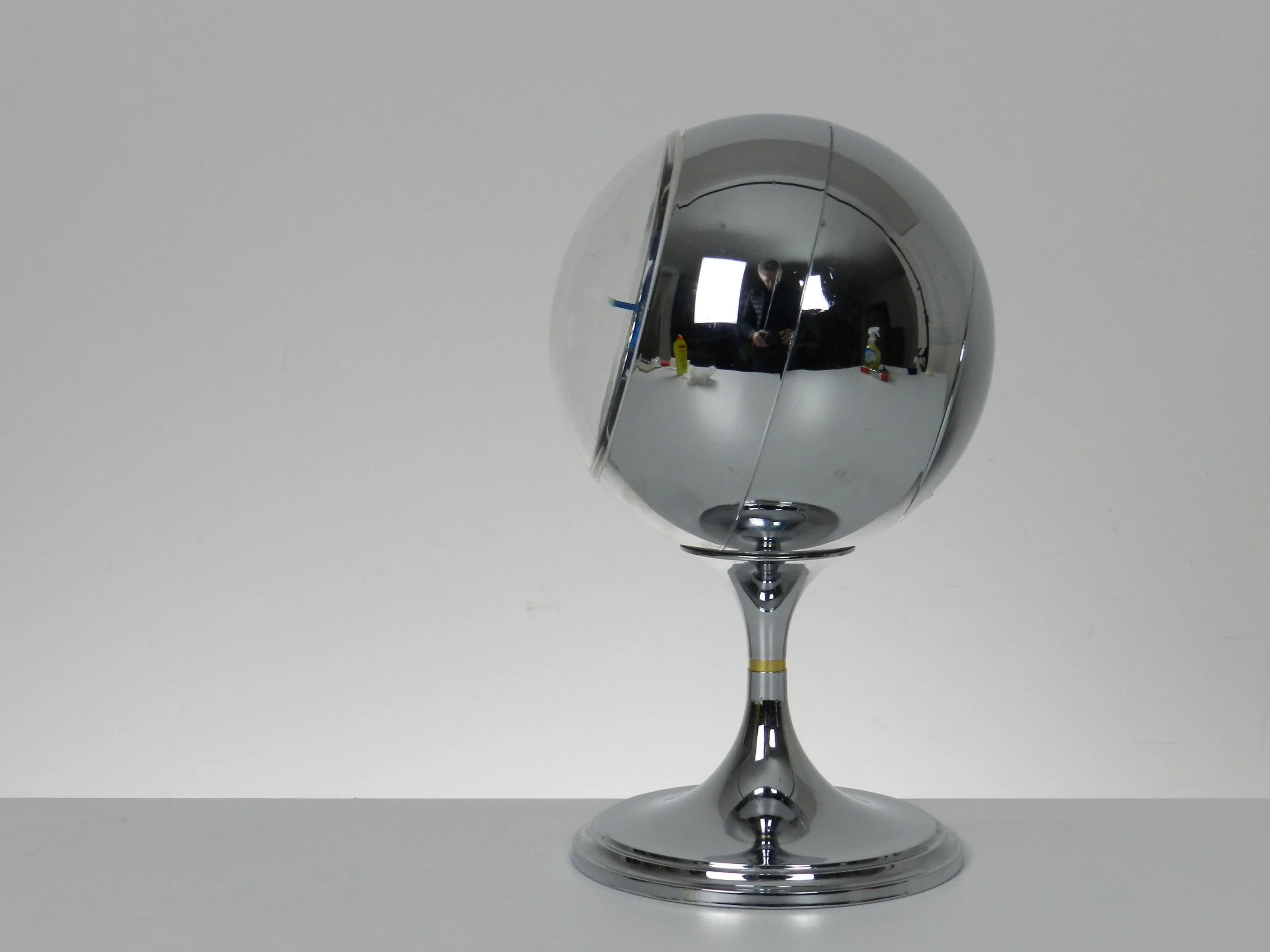 Space age pedestal clock in chrome by Strauss.  Japan, 1970s.