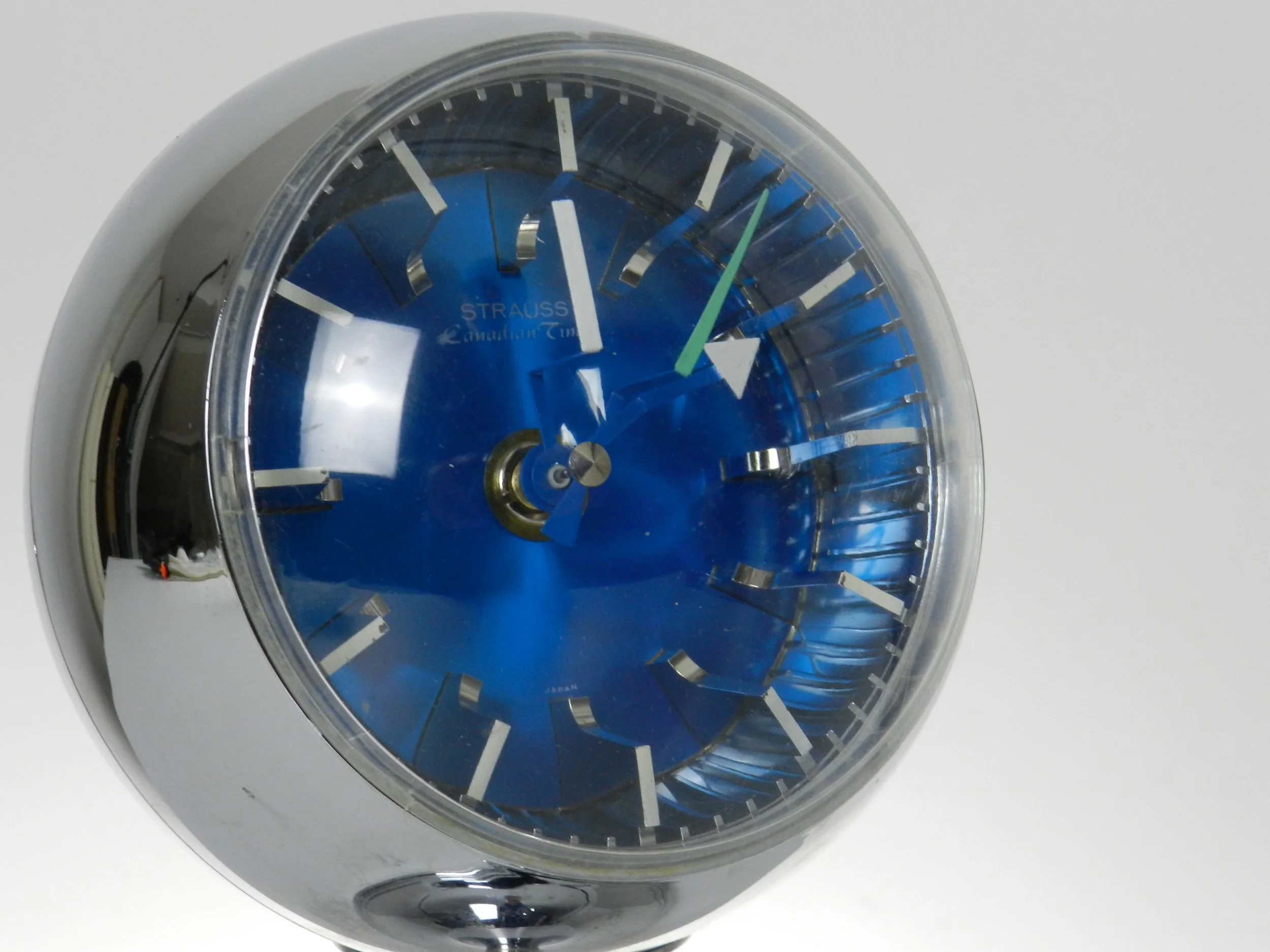 Space age pedestal clock in chrome by Strauss.  Japan, 1970s.