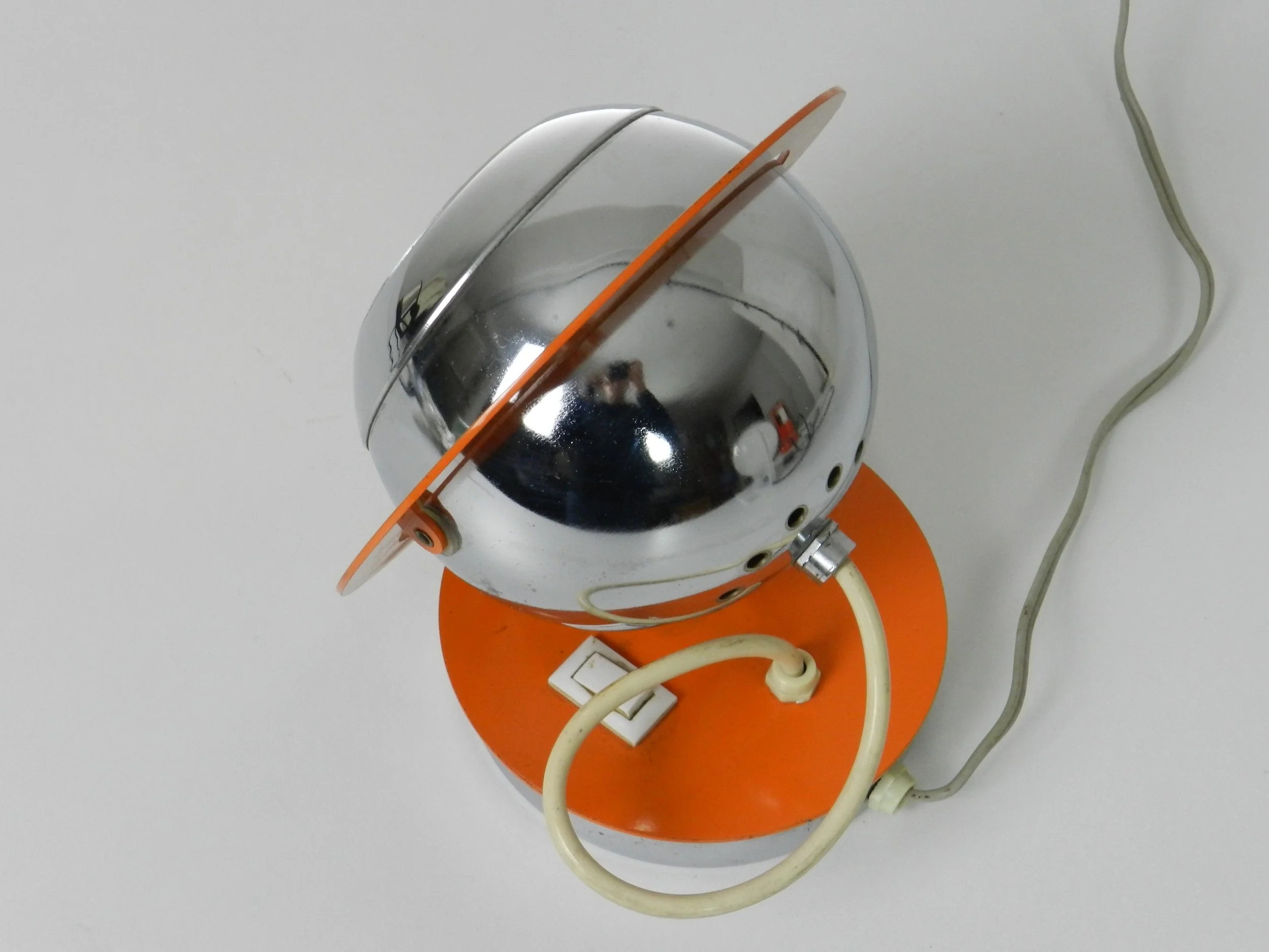 Space age eyeball lamp in enemeled metal and chrome.  Italy, 1970s.