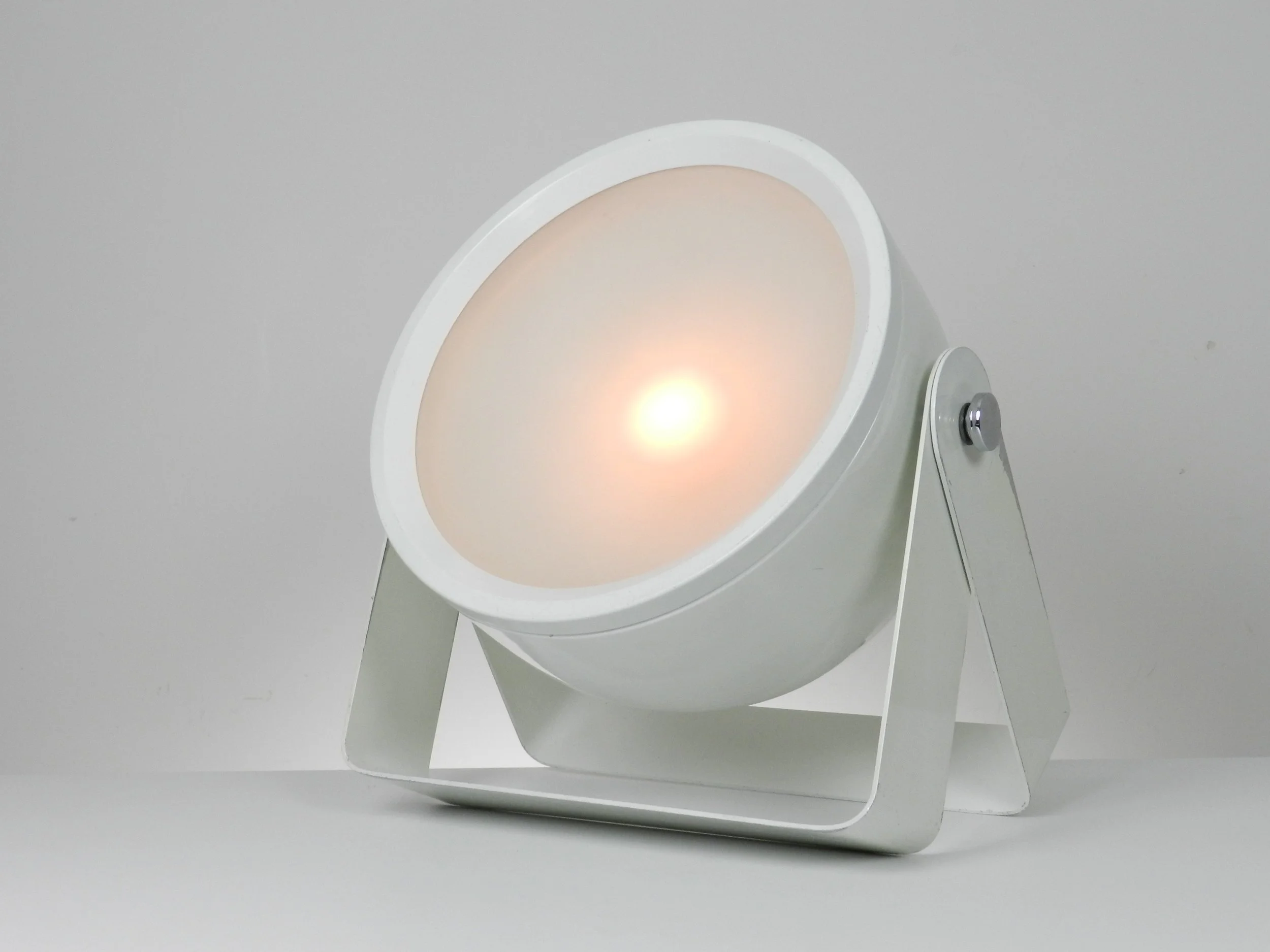 Rare large scale space age lamp by Targetti Sankey. Enameled metal and glass.  Italy, 1970s.