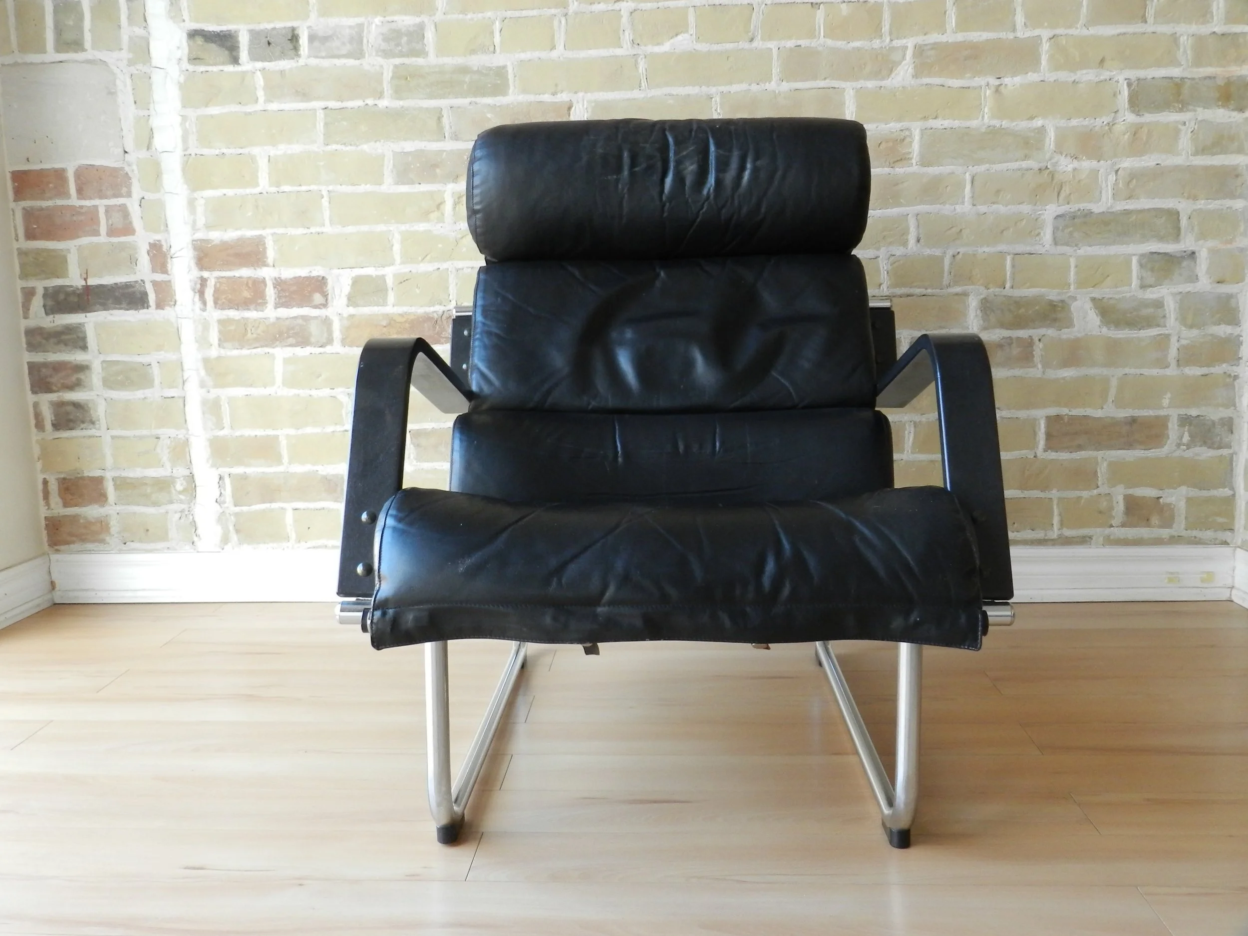 “Remmi” lounge chair and ottoman designed by Yrjo Kukkapuro for Avarte.  Finland, 1970s.