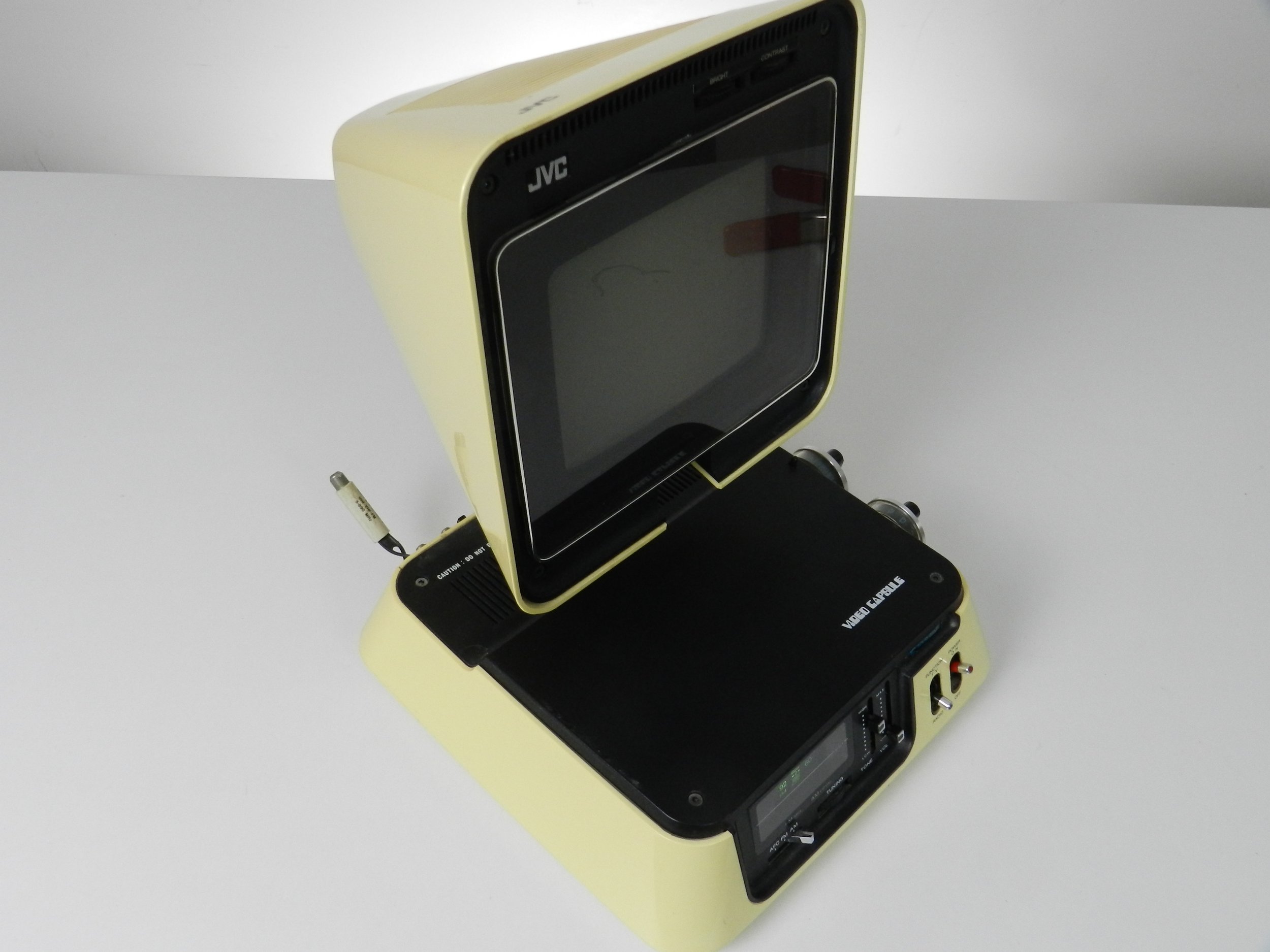 Space age “Video Capsule” TV / radio by JVC.  Japan, 1970s.
