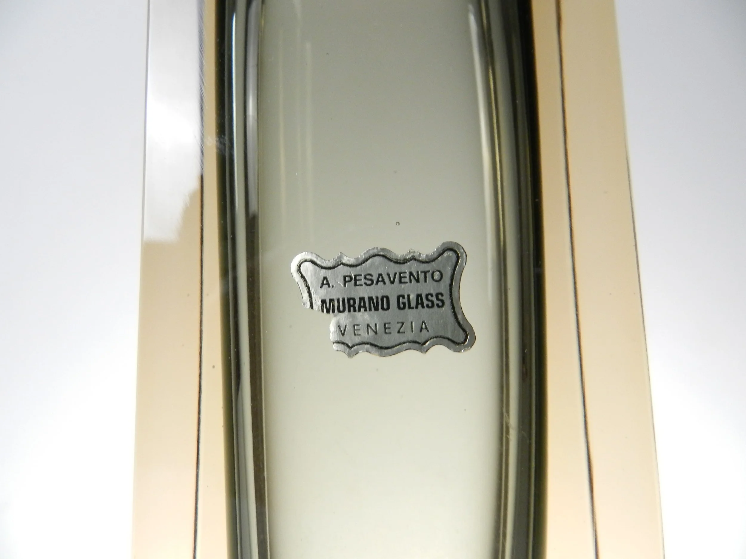 Murano glass Sommerso vase designed by Alessandro Mandruzzato.  Italy, 1970s.