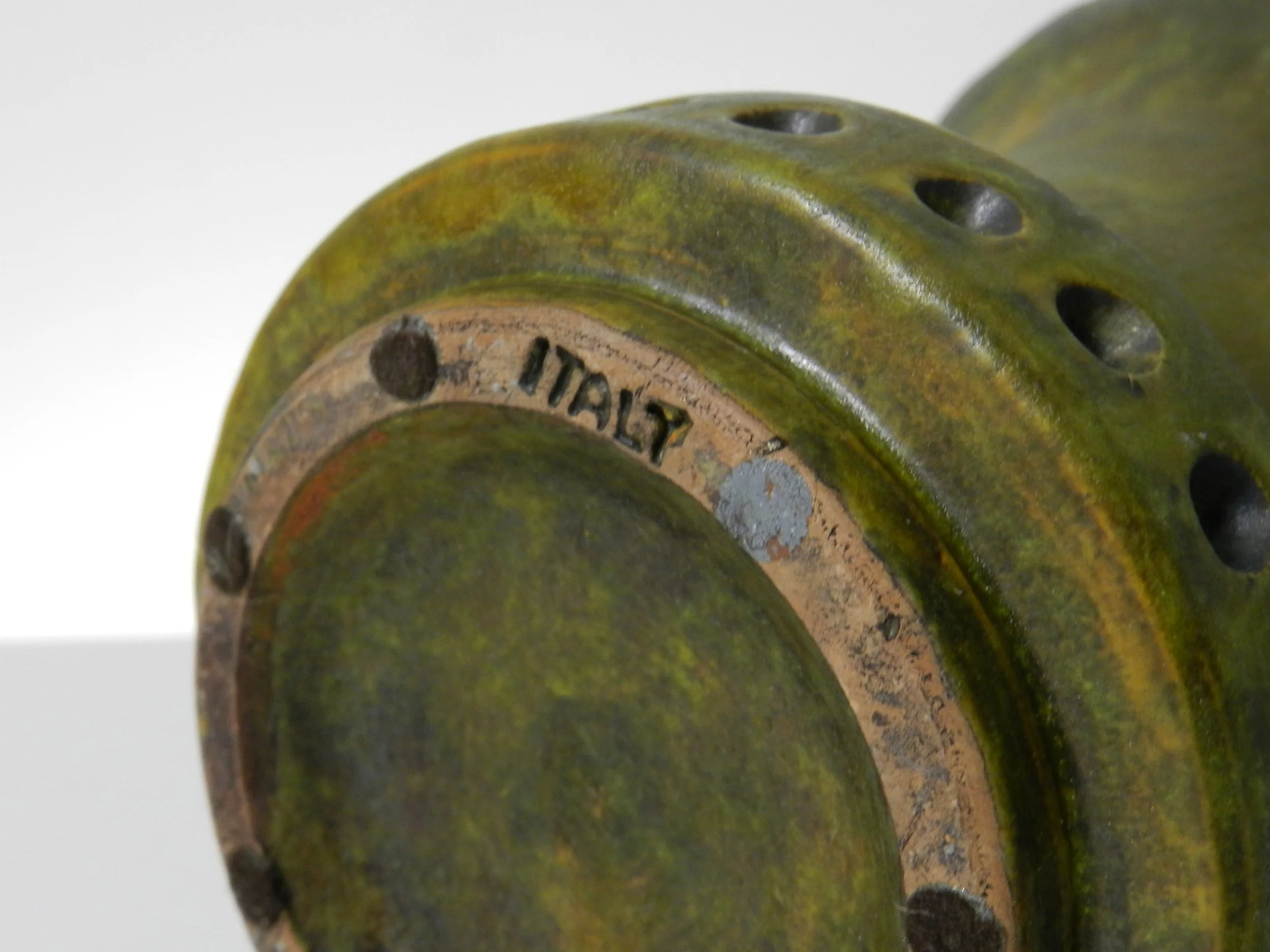 Mid century ceramic vase designed by Alvino Bagni for Raymor.  Italy, 1960s.