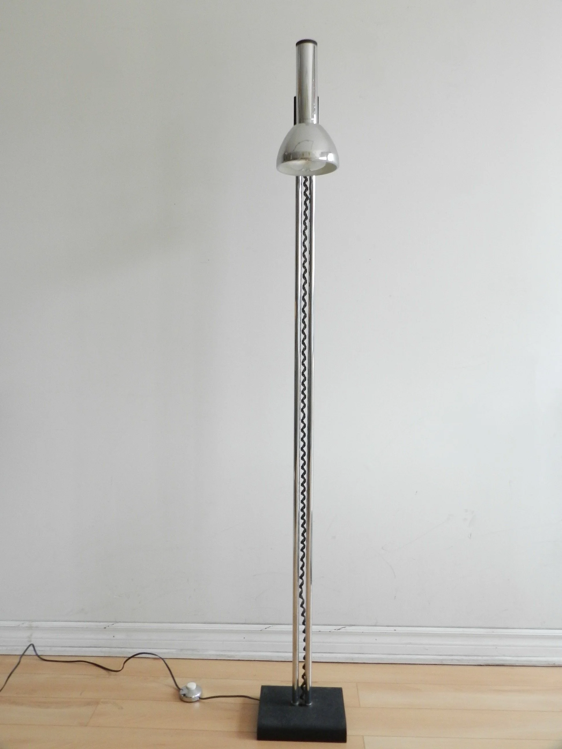 Floor lamp by Luci Illuminazione Di Interni.  Italy, 1970s.