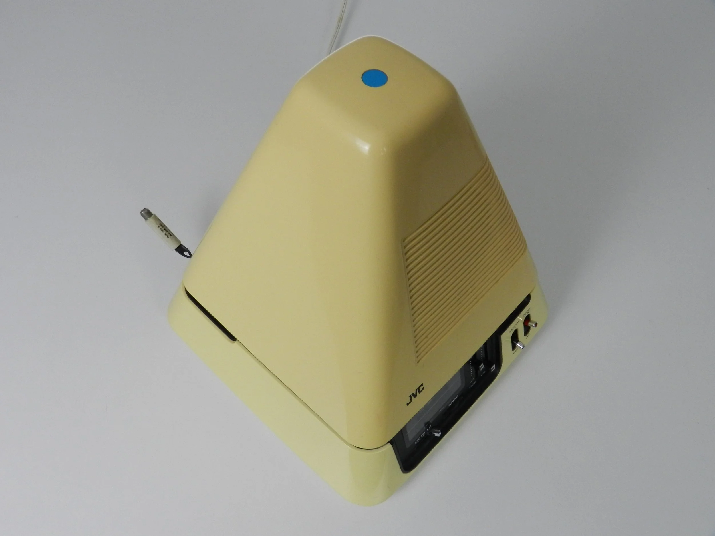 Space age “Video Capsule” TV / radio by JVC.  Japan, 1970s.