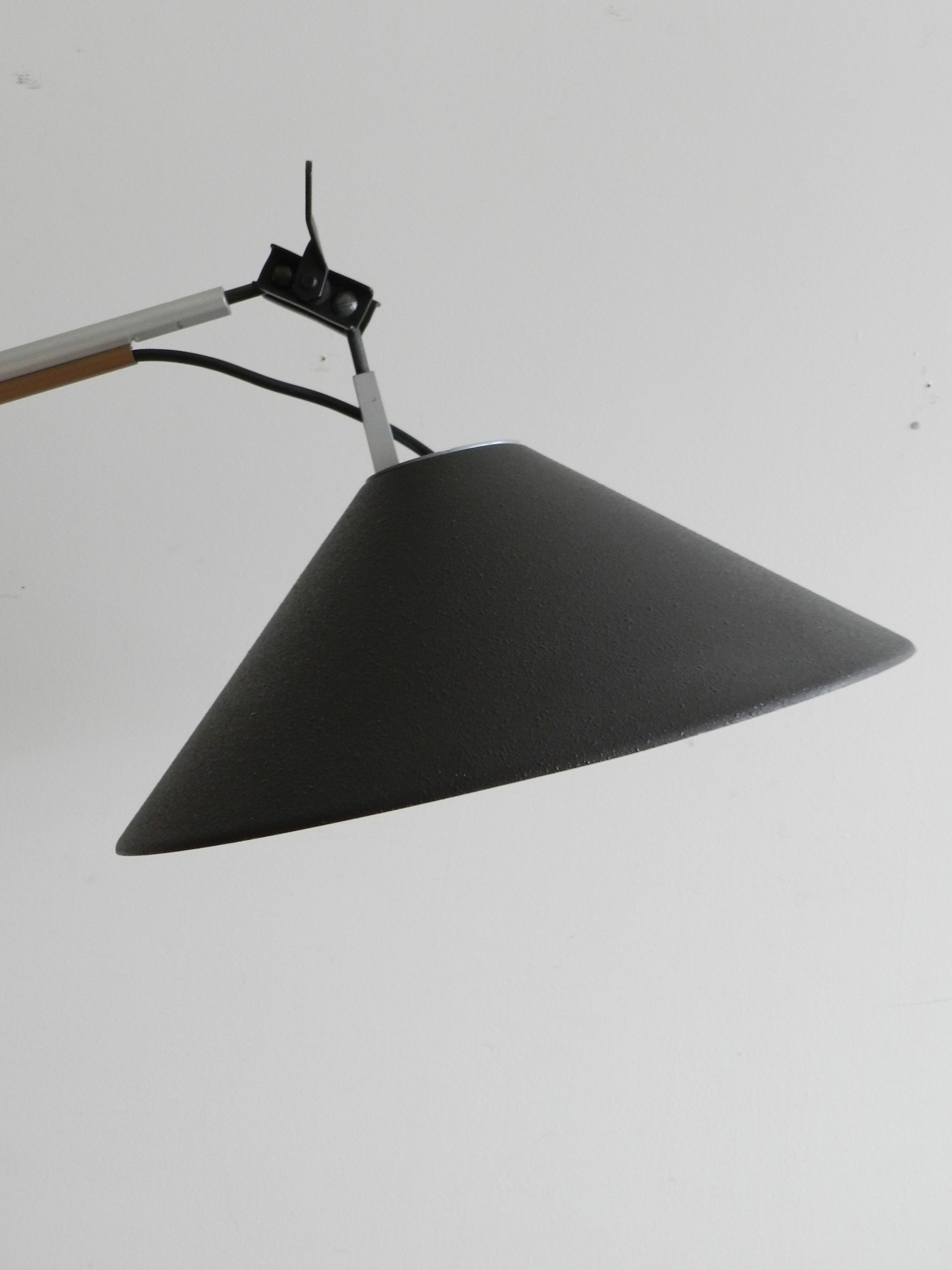 Aggregato adjustable floor lamp designed by Enzo Mari and Giancarlo Fassina for Artemide.  Italy, 1970s.