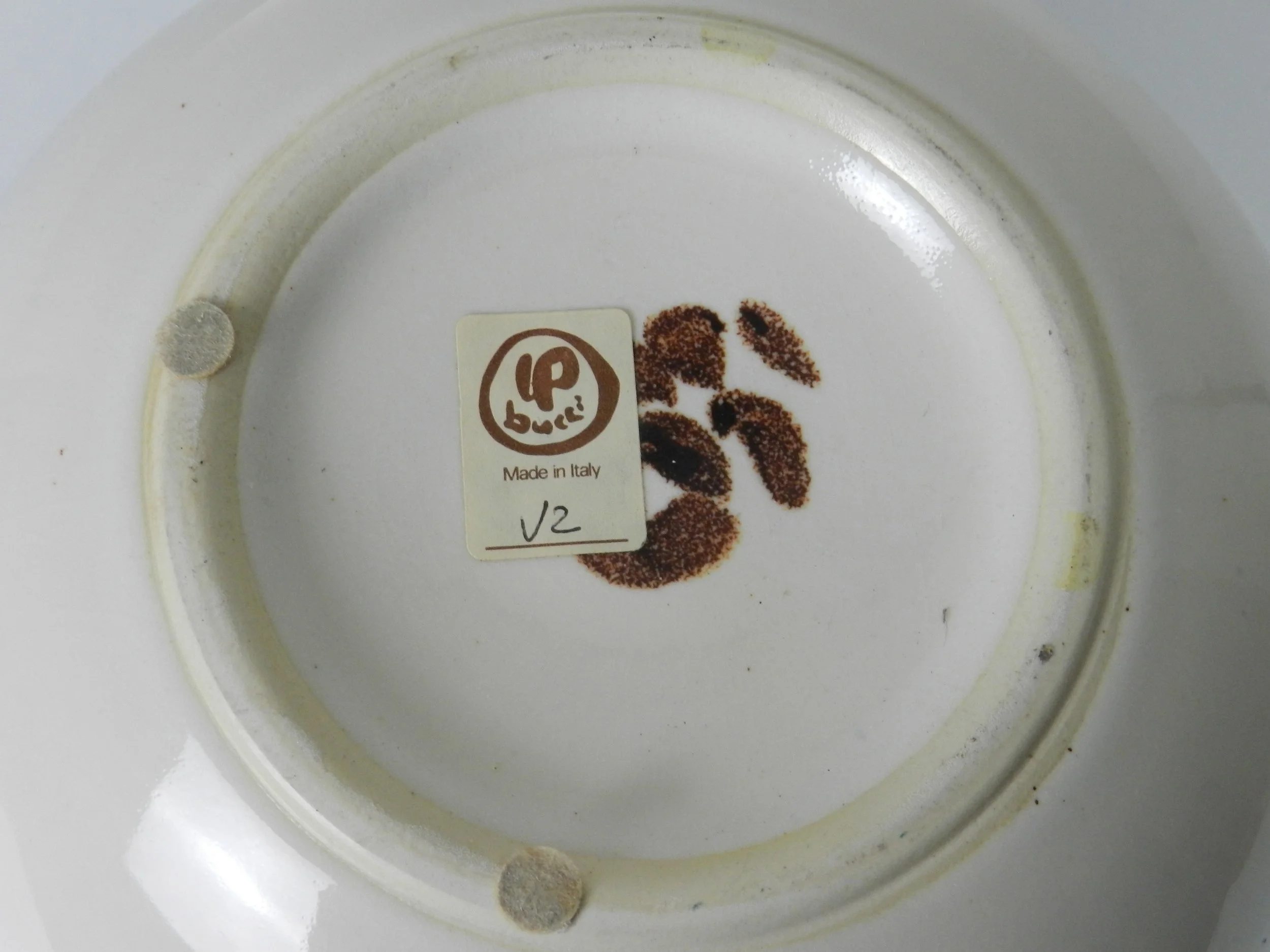 Ceramic Ikebana vase designed by Franco Bucci.  Italy, 1960s.