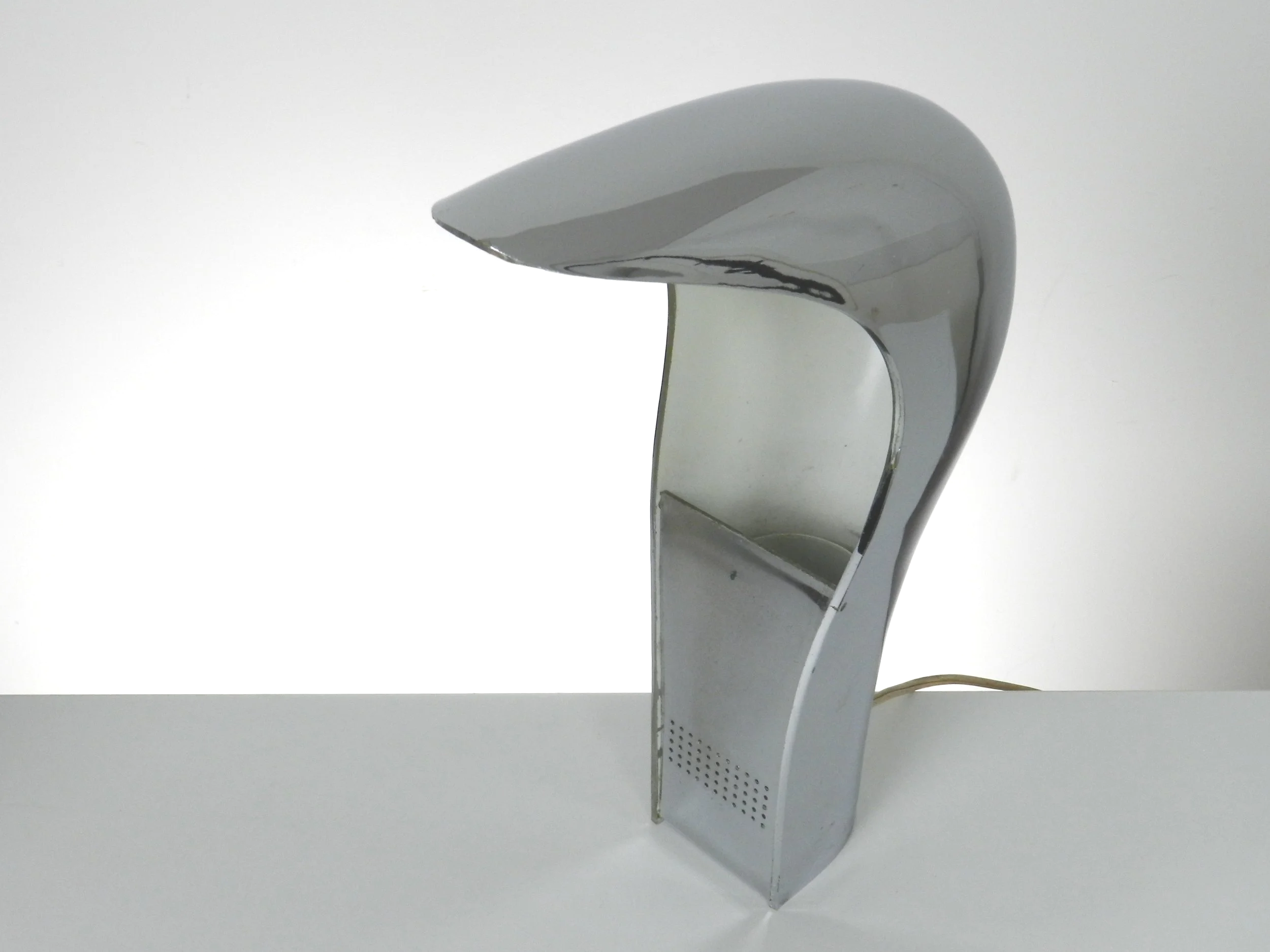 Chromed plastic “Pelota” lamp designed by Cesare Casati and Emanuele Ponzio (Studio D.A.) for Lamperti.  Italy, 1970s.