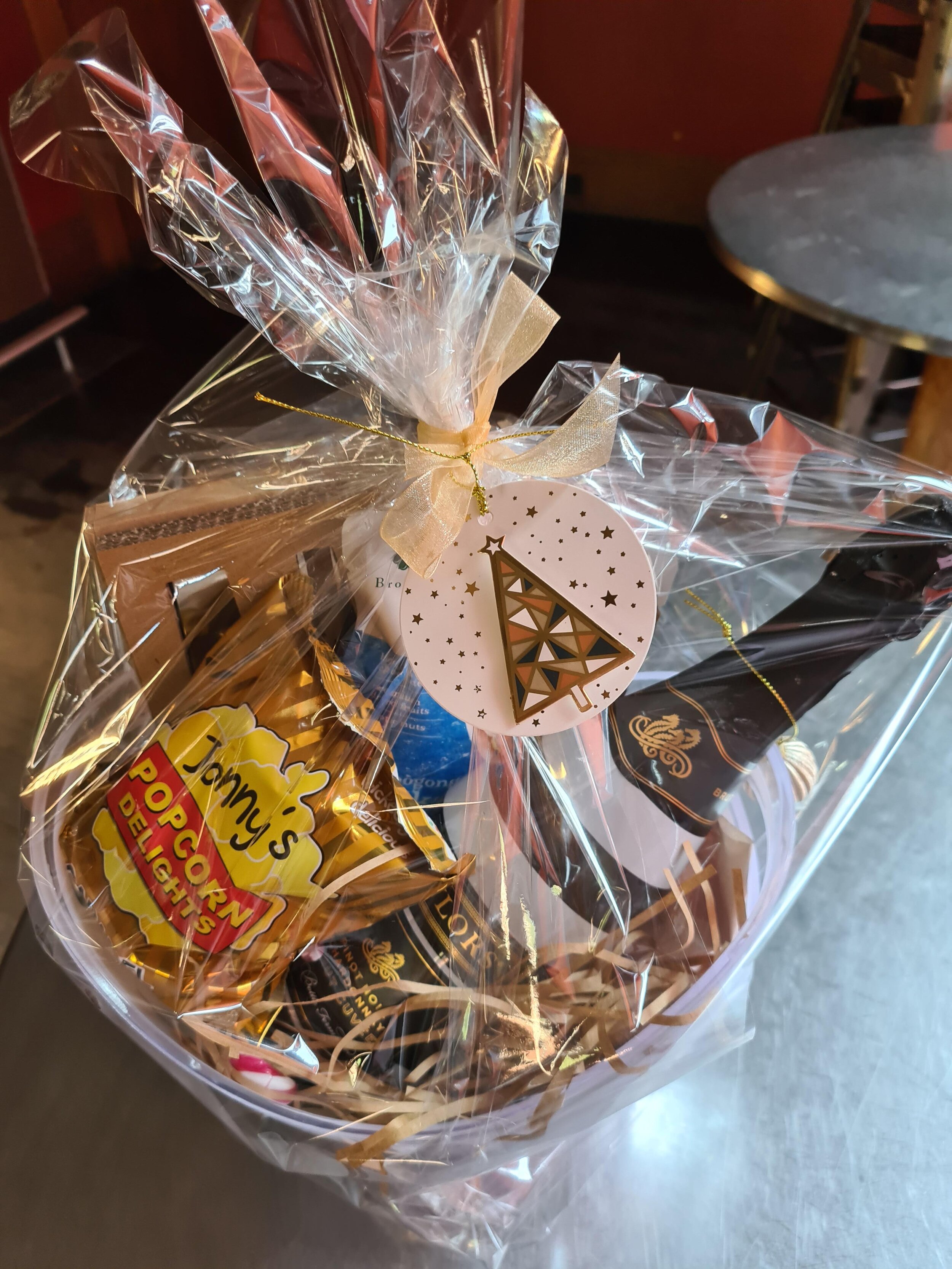 Taylors Chardonnay Brut Cuvee Hamper